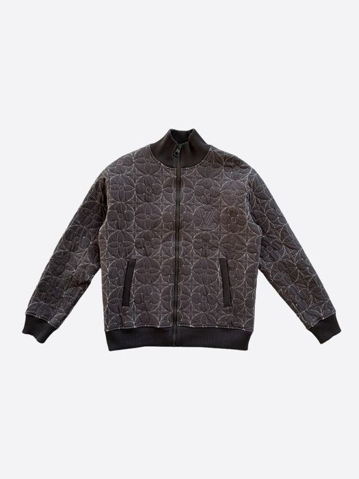 Louis Vuitton Padded Nylon Jacket BLACK. Size 54