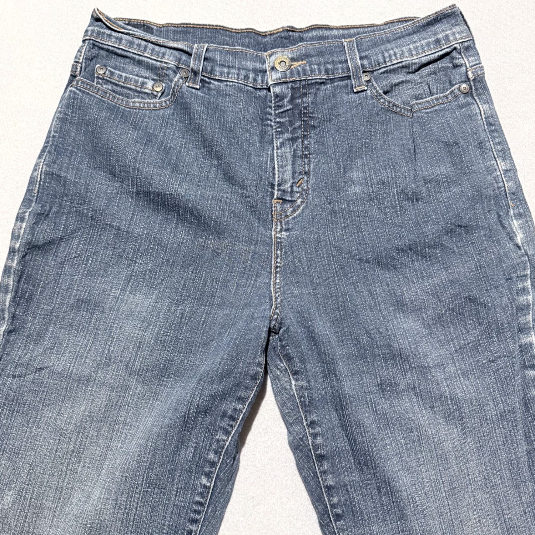 Levi's Levi's Jeans Women's Blue Denim Stretch High Rise Classic Straight Fit 14M Size 36" / US 14 / IT 50 - 3 Thumbnail
