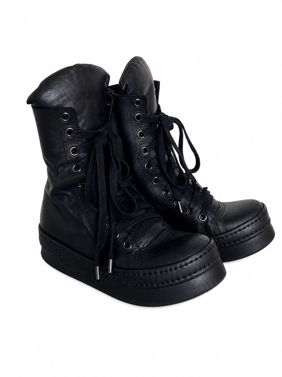 James Kearns James Kearns Double sole 10 hole pig with Zipper Size US 9.5 / EU 42-43 - 1 Thumbnail