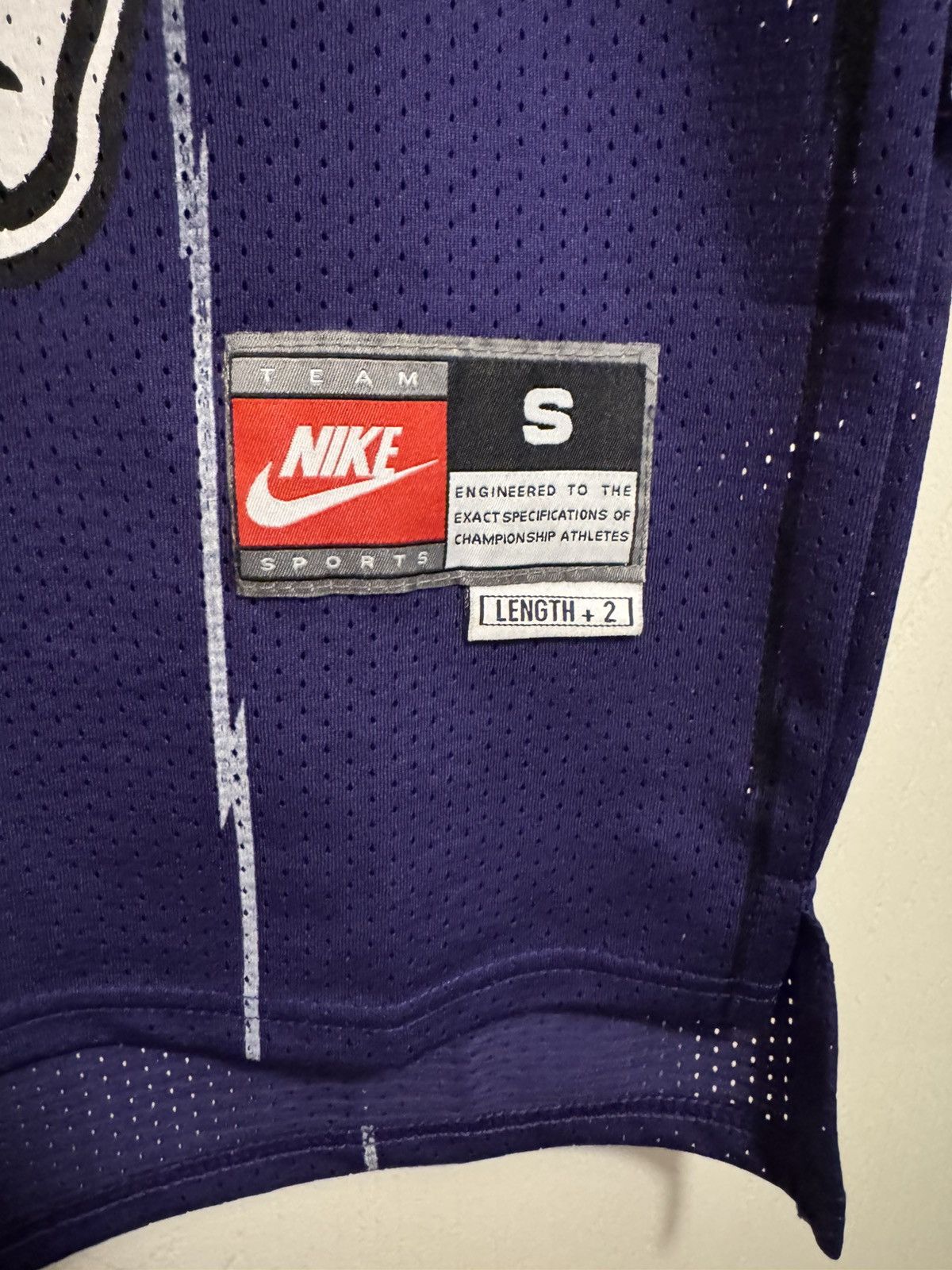 Nike Retro Tracy McGrady Raptors Jersey Size US S / EU 44-46 / 1 - 4 Thumbnail