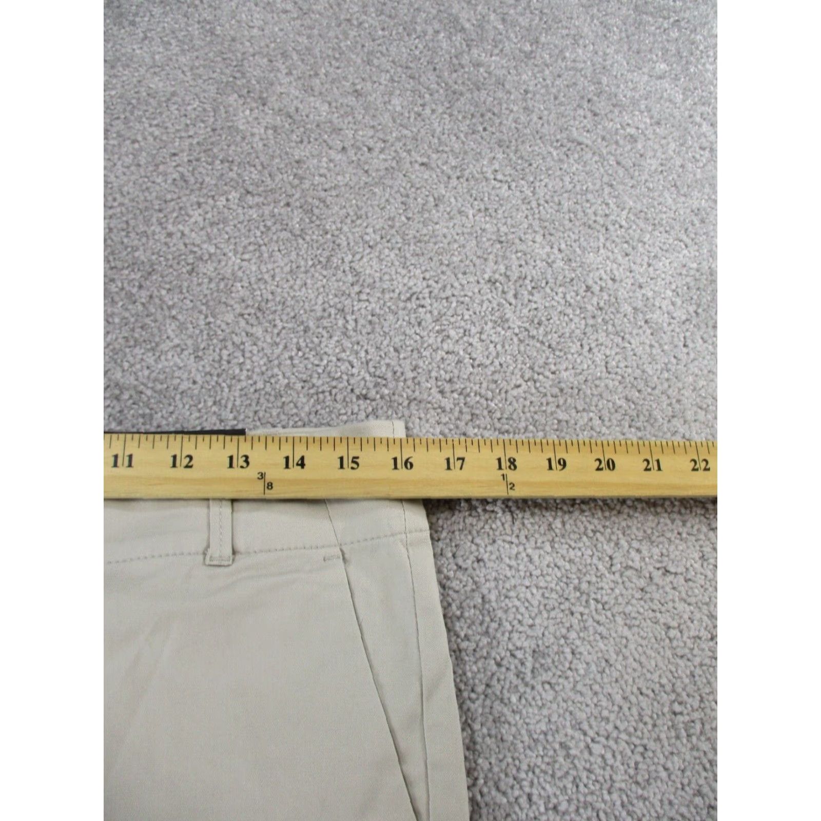 Ann Taylor Ann Taylor Shorts Womens 4 Beige Chino Modern Fit Twill Stain Size 27" / US 4 / IT 40 - 6 Thumbnail