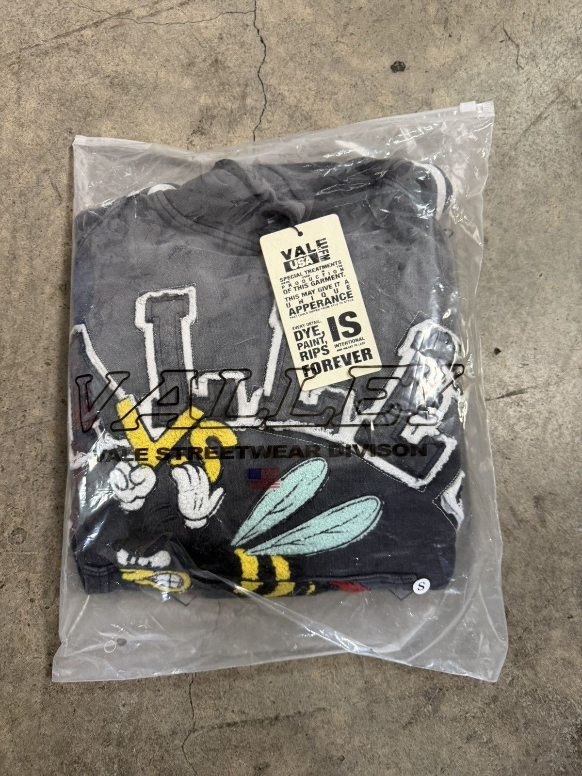 Vale Vale Forever Anthem Pullover ‘Black/Mono’ Size US S / EU 44-46 / 1 - 8 Thumbnail