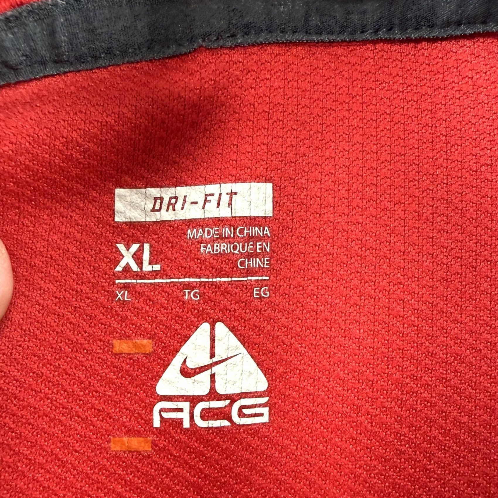 Nike Nike Dri-FIT Pullover Mens XL Red Gray Colorblock 1/4 Zip Long Sleeve Hiking Activewear Shirt Size US XL / EU 56 / 4 - 3 Thumbnail