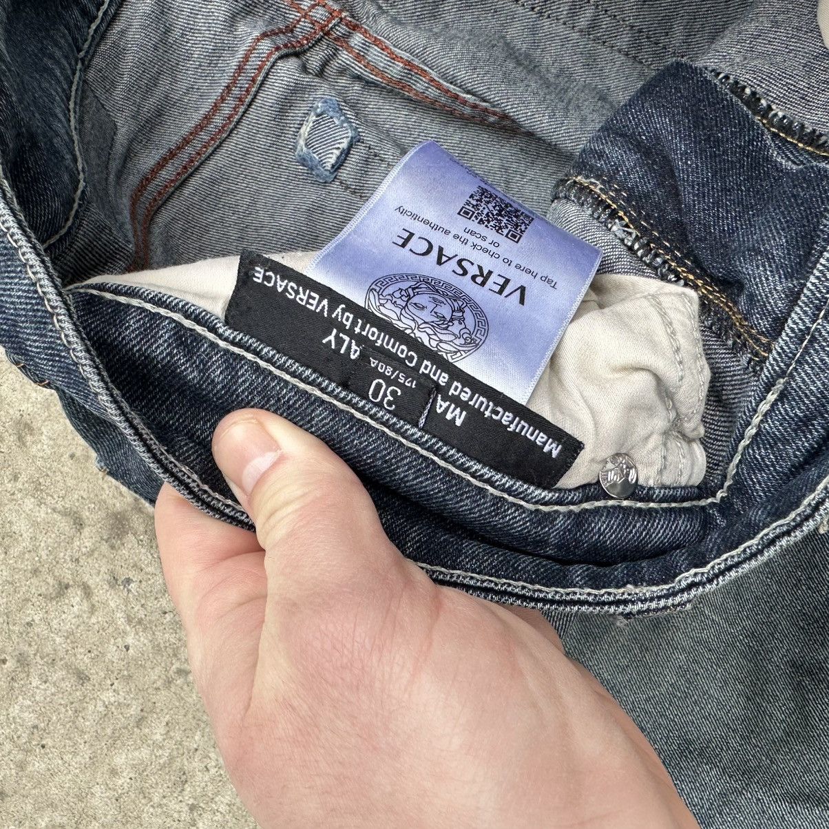 Versace × Y/Project Vintage Versace Jeans Old Money Size 30 Y2K 00s USA Size US 30 / EU 46 - 9 Thumbnail