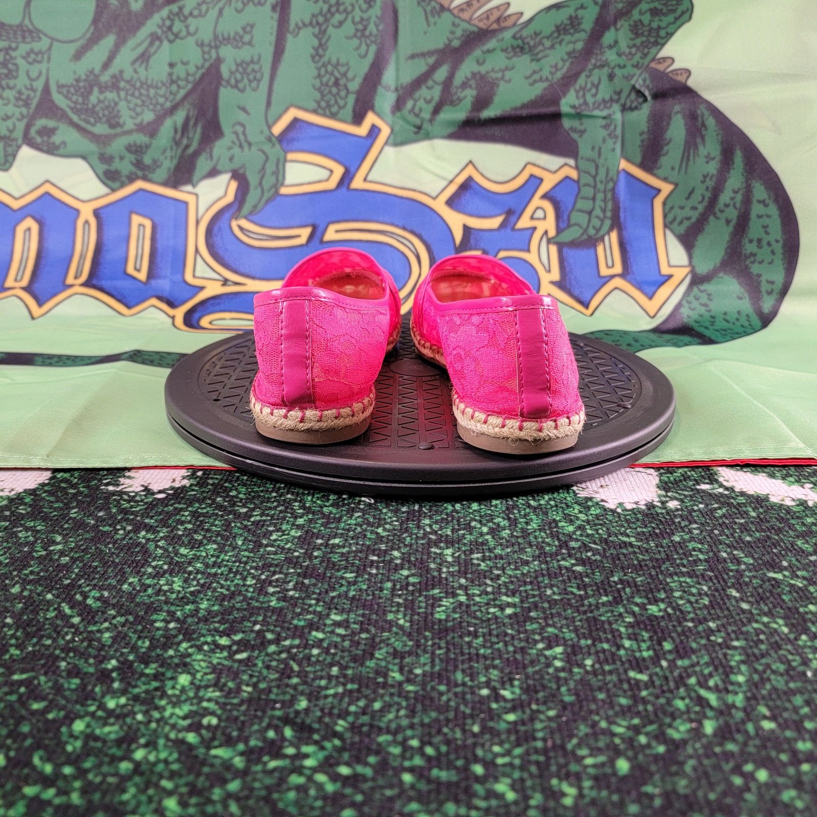 Jennifer Lopez Jennifer Lopez Pink Lace Espadrille Womens Sz 8 Shoes Floral Size US 8 / IT 38 - 3 Thumbnail