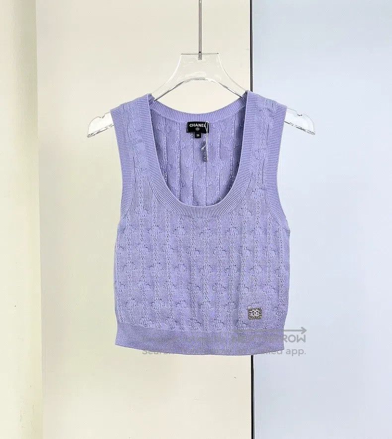 Chanel Chanel 21K lilac skin-friendly cashmere vest Size XS / US 0-2 / IT 36-38 - 1 Thumbnail