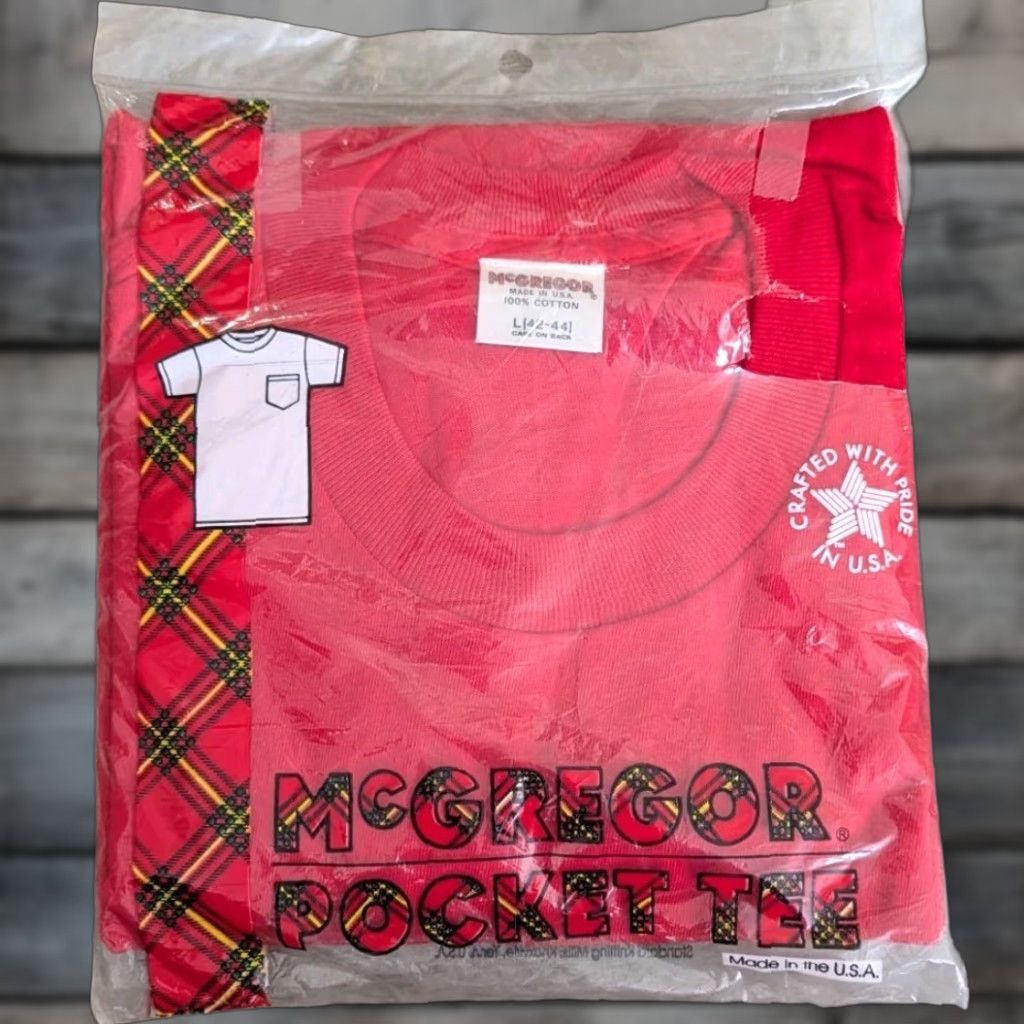 McGregor Vtg McGregor 50/50 Pocket Red T-Shirt Large Men Regular 80s Stitch Crew Neck Short Sleeve USA Size US L / EU 52-54 / 3 - 1 Thumbnail