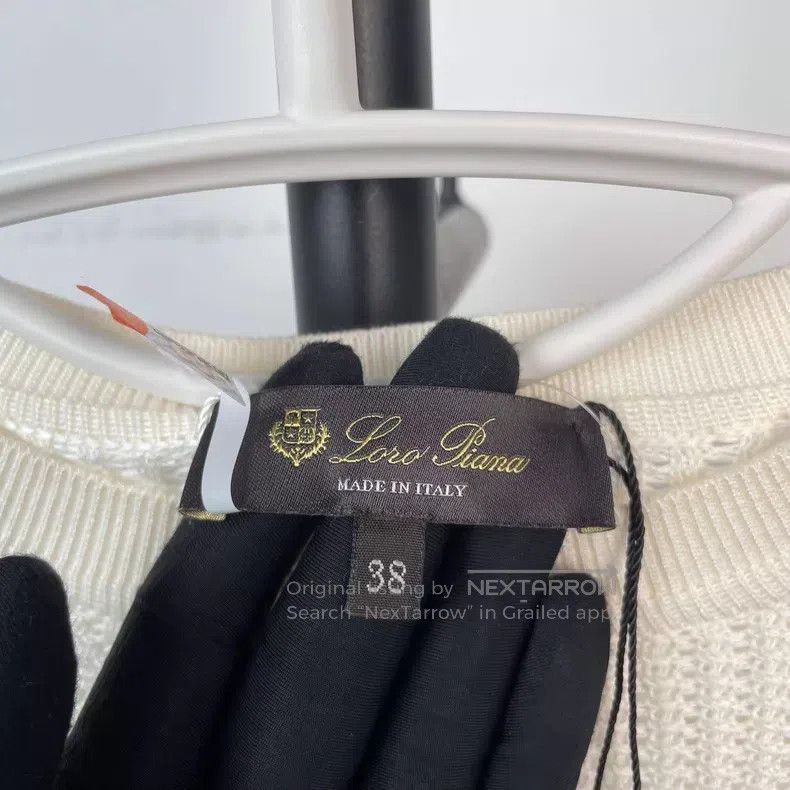 Loro Piana Loro Piana White round neck knit slim fit cardigan Size XS / US 0-2 / IT 36-38 - 8 Thumbnail