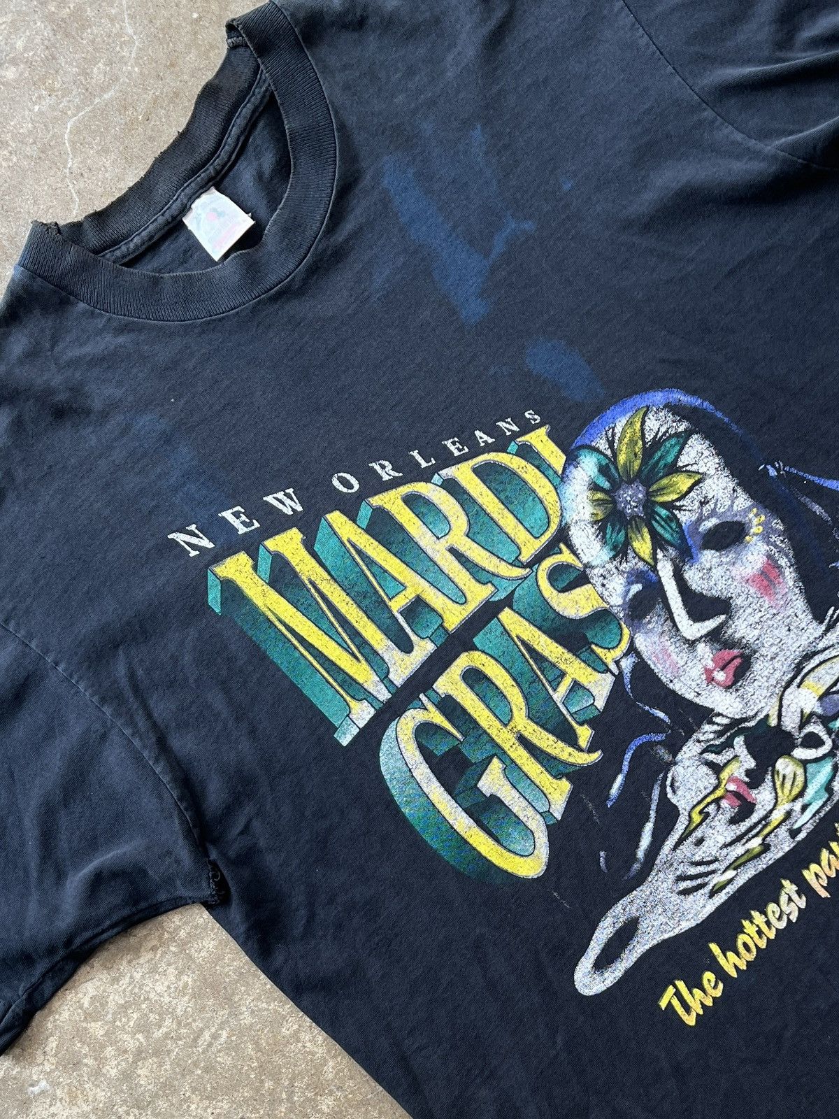 Vintage Vintage 1994 New Orleans Mardi Gras Mask Vacation Tee XL Size US XL / EU 56 / 4 - 1 Thumbnail