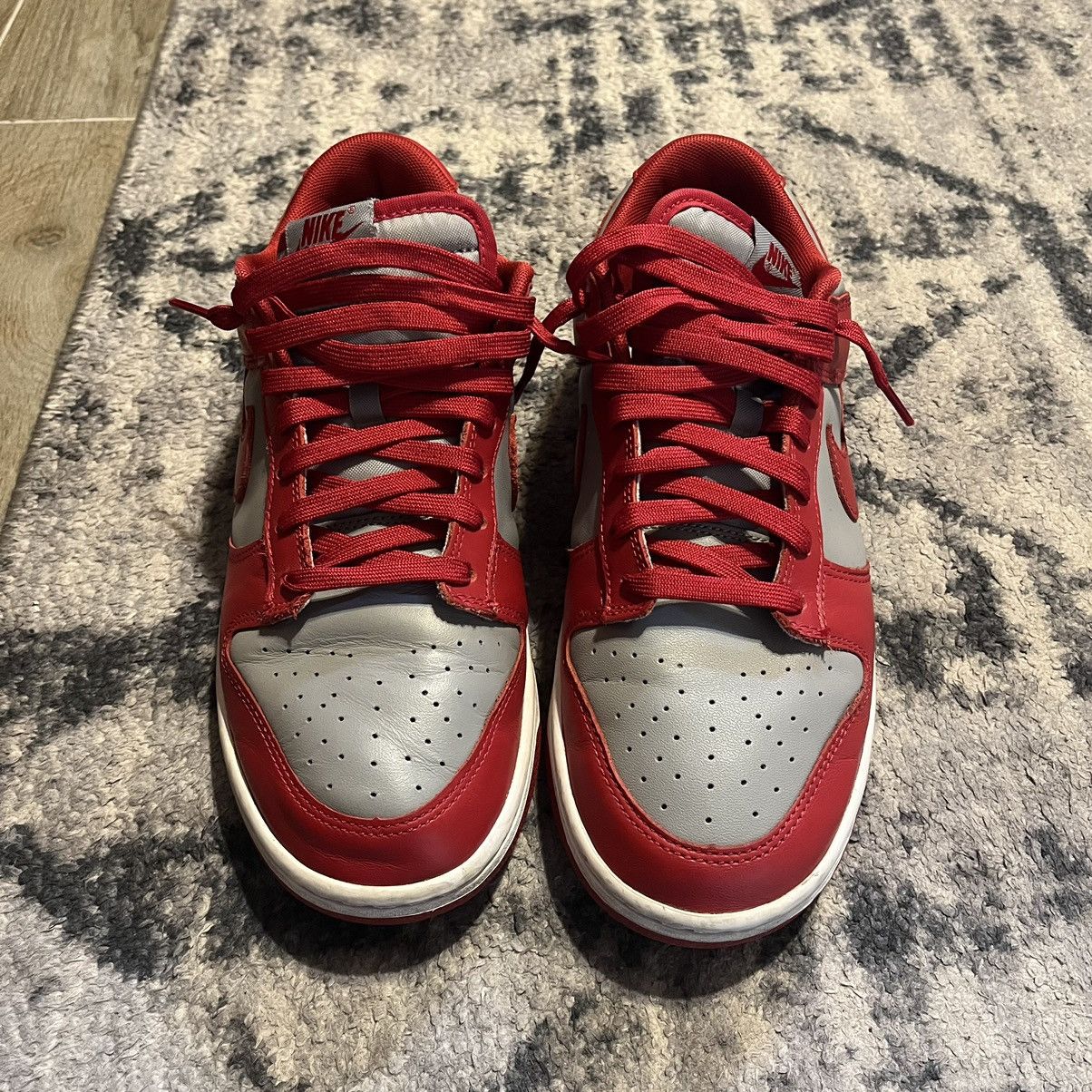 Nike UNLV Dunks Size US 9.5 / EU 42-43 - 3 Thumbnail