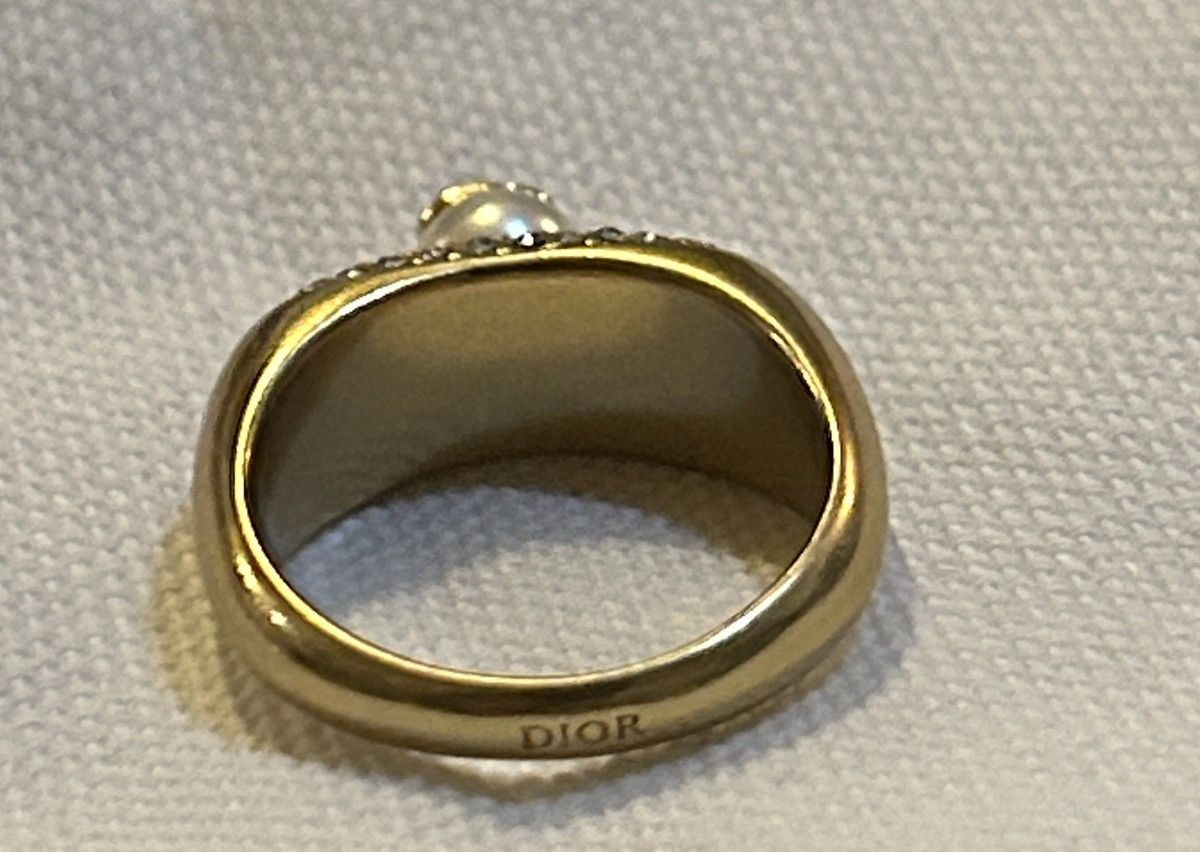 Dior Dior D-FUSION RING Gold-Finish Metal with White Resin Pearl Size ONE SIZE - 8 Thumbnail