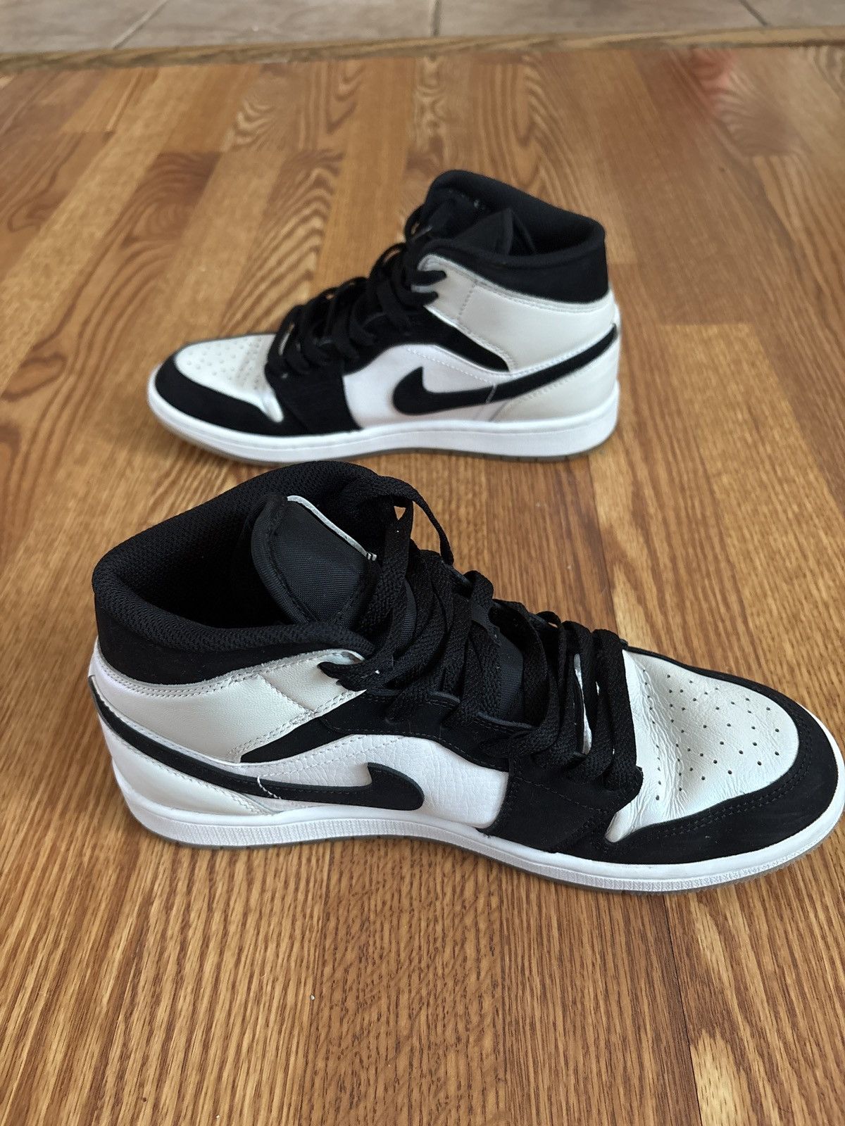 Nike Air Jordan 1 mid SE Dimond Size US 8.5 / EU 41-42 - 5 Thumbnail