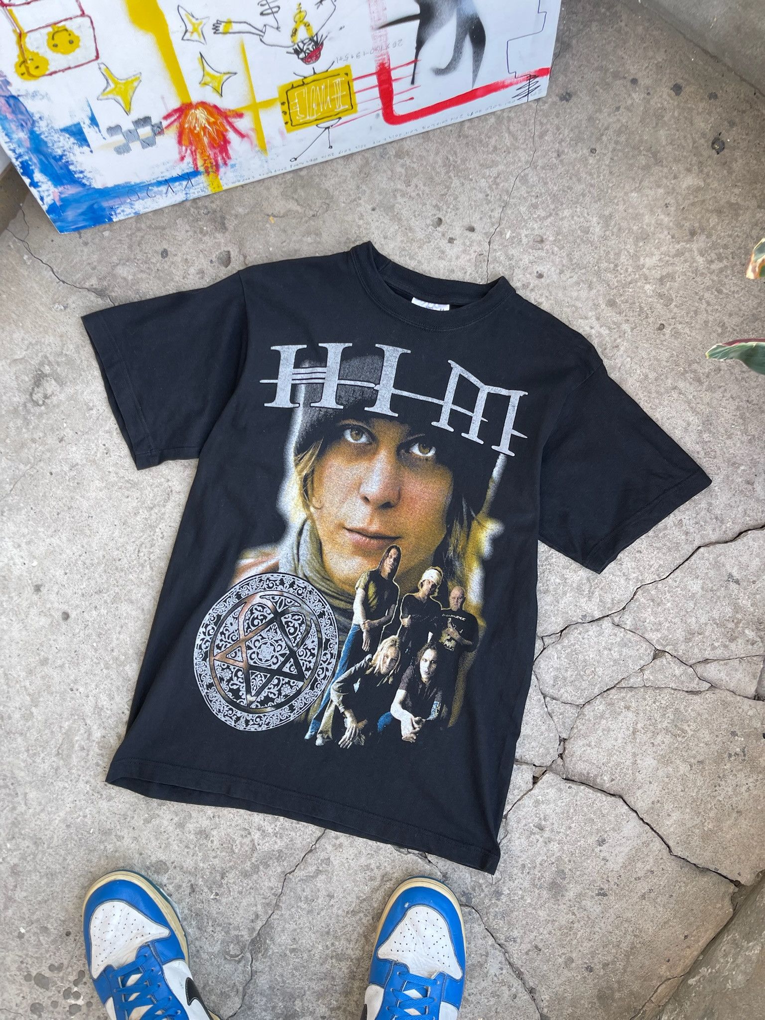 Band Tees HIM Vintage Goth Rock Band Graphic Print T-shirt Size US M / EU 48-50 / 2 - 1 Thumbnail