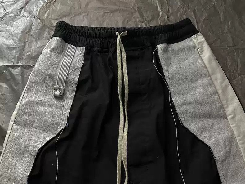 Rick Owens Rick Owens short pants-2505 Size US 32 / EU 48 - 2 Thumbnail