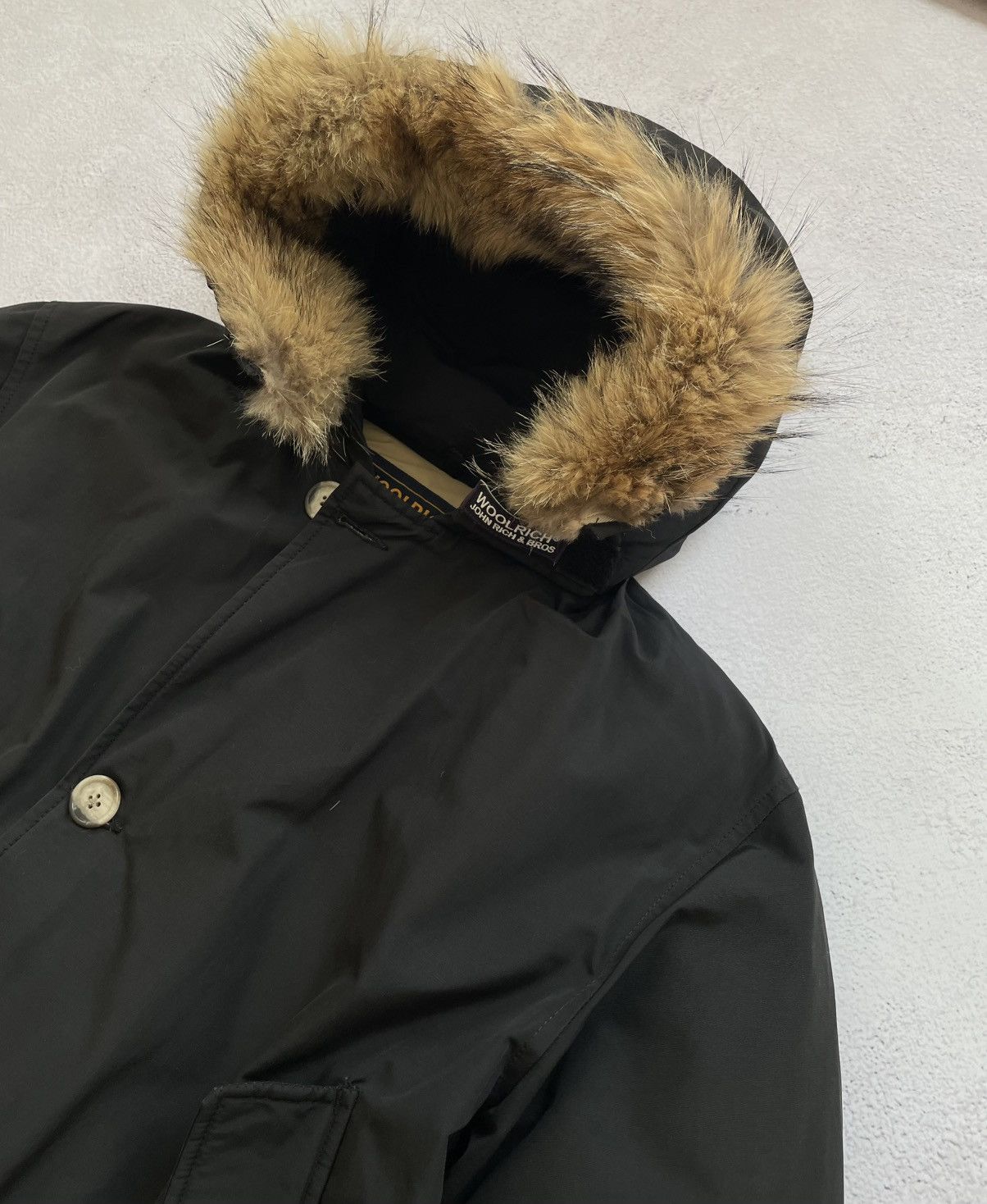 Woolrich Woolen Mills Woolrich Mens Black Fur Hooded Parka Jacket Size US S / EU 44-46 / 1 - 4 Thumbnail