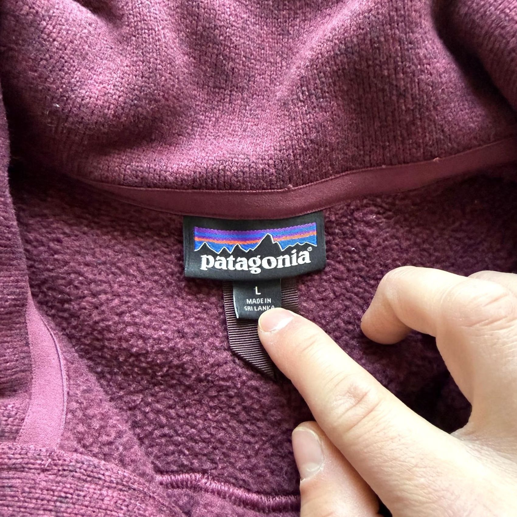 Patagonia Patagonia Cardigan Fleece Red Large Button Front Collared Unisex Adults Long Sleeve Fall Winter Size US L / EU 52-54 / 3 - 4 Thumbnail