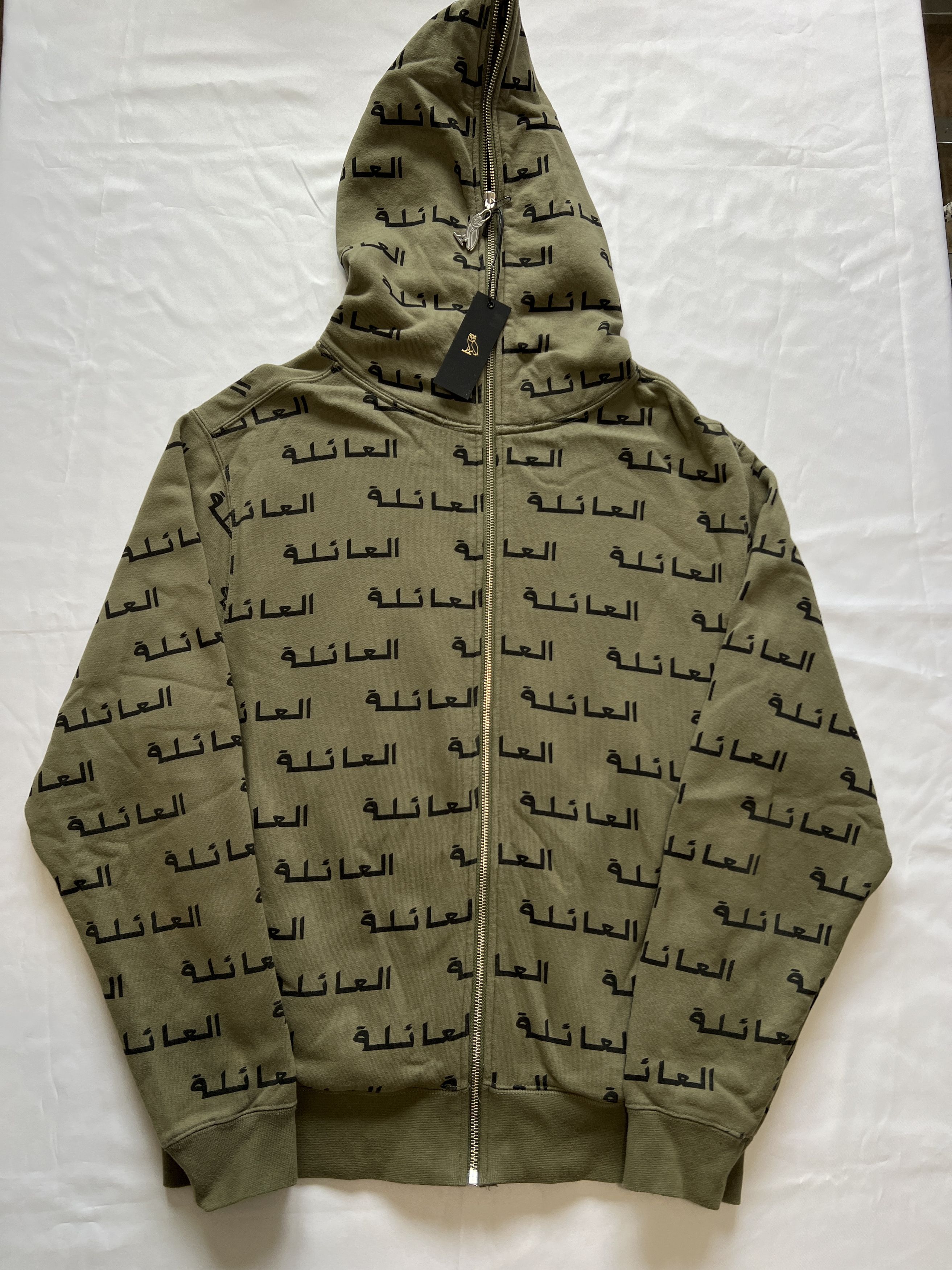 Drake × Octobers Very Own OVO FAMILY ARABIC CALLIGRAPHY