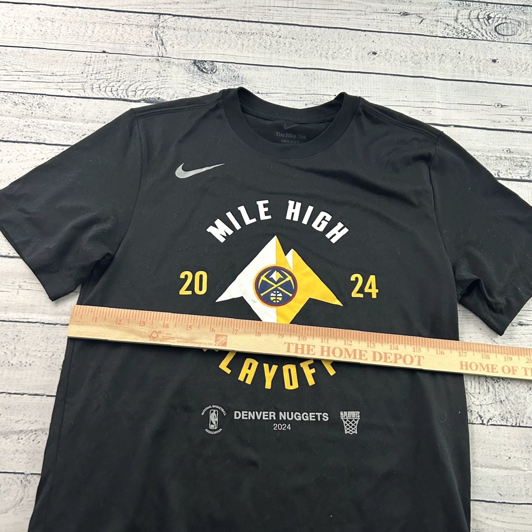 Nike Nike Denver Nugget Mile High Playoffs Short Sleeve T Shirt Men’s Small Black Athletic Shirt Size US S / EU 44-46 / 1 - 4 Thumbnail