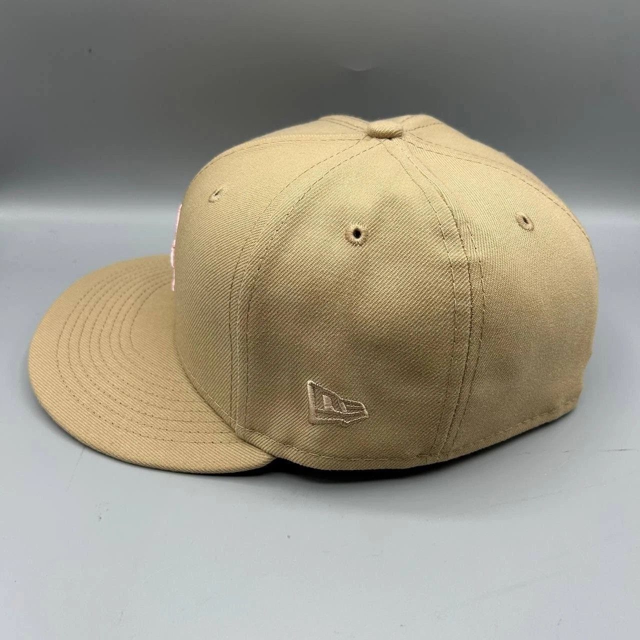 New Era Los Angeles LA Angels Hat Men 7 1/4 Beige Pink MLB Fitted Size ONE SIZE - 6 Thumbnail