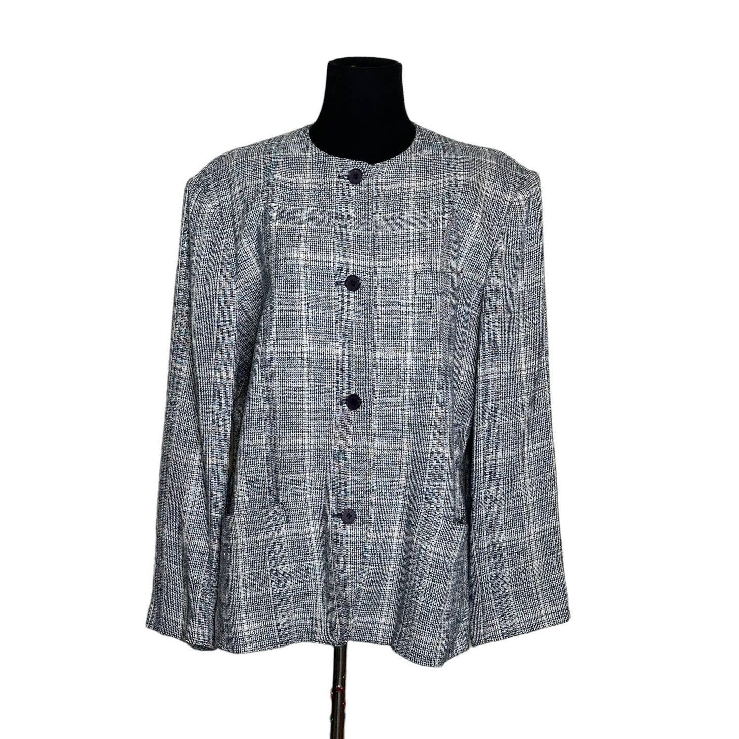 Evan Picone Evan Picone blue plaid 4 button blazer size 14 Size XL / US 12-14 / IT 48-50 - 1 Thumbnail