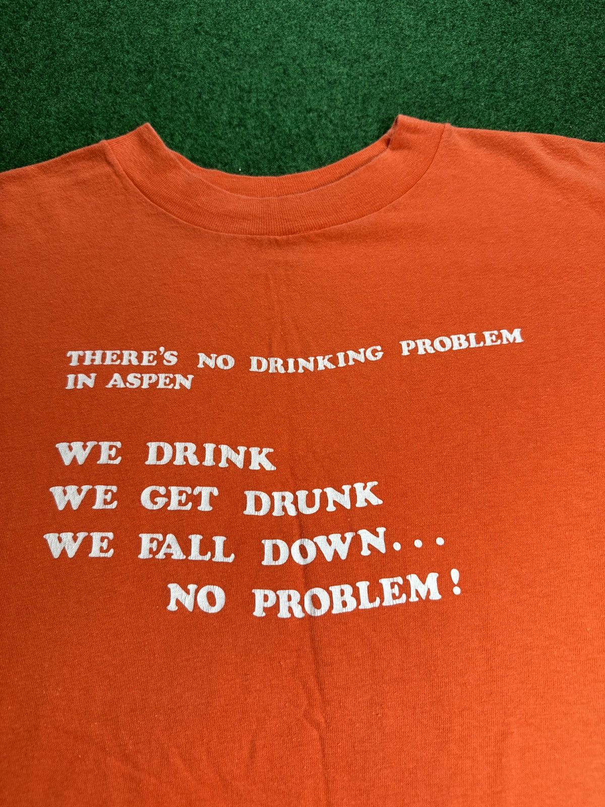 Vintage Vintage 70s Drinking Problem Alcoholic Funny Anvil T Shirt Size US XL / EU 56 / 4 - 2 Thumbnail
