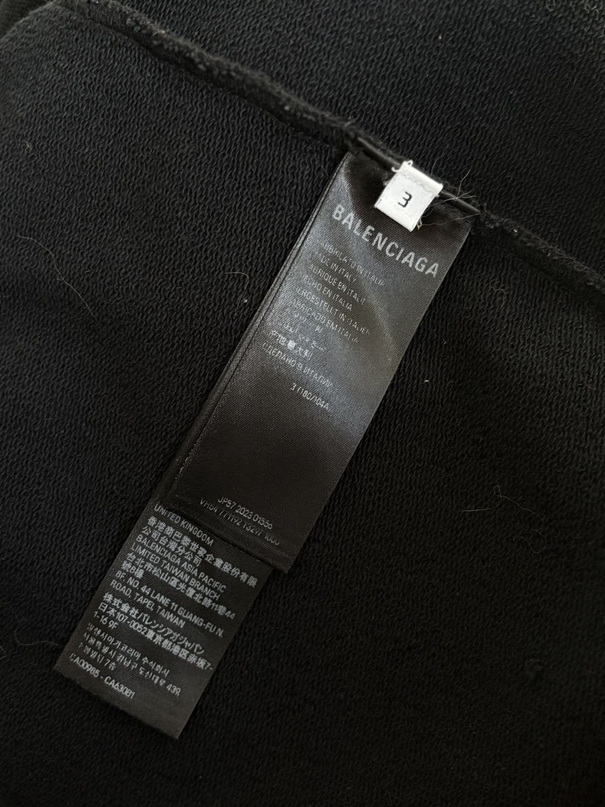 Balenciaga Balenciaga unity sweater Size US L / EU 52-54 / 3 - 6 Thumbnail