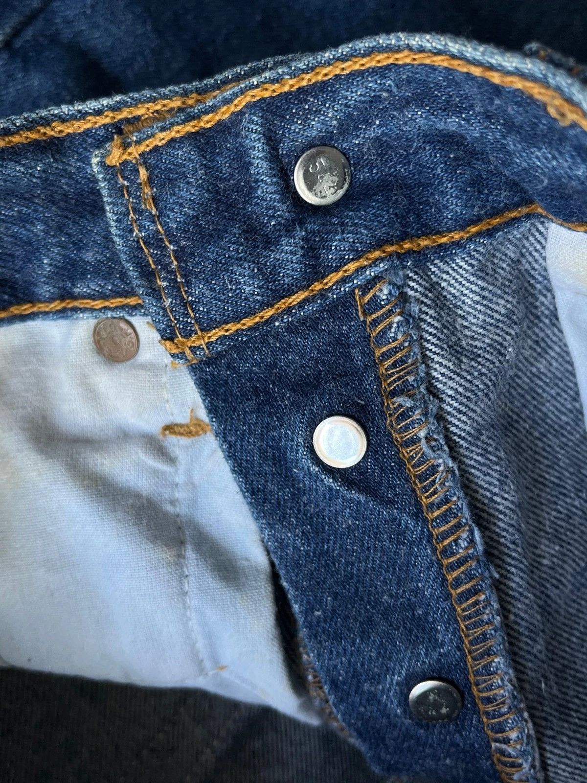 Levi's Levi’s Made in USA Vintage 1996 Sz W 26 L 30 Rare Size 26" / US 2 / IT 38 - 7 Thumbnail