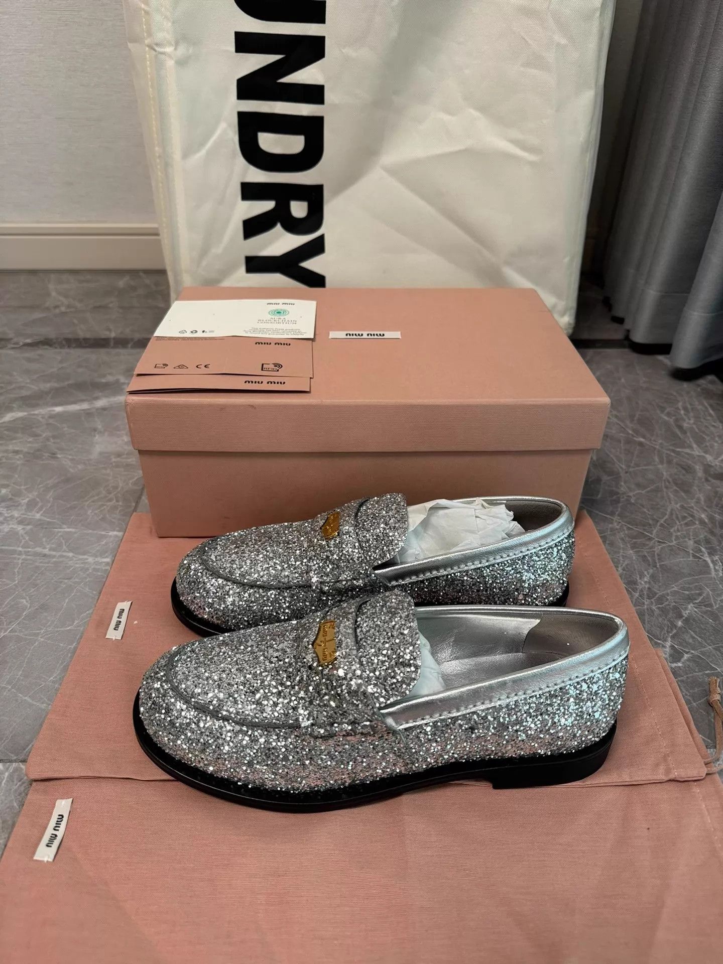 Miu Miu Miu Miu Penny Loafer Silver Sequin 36 Size US 5.5 / IT 35.5 - 1 Thumbnail