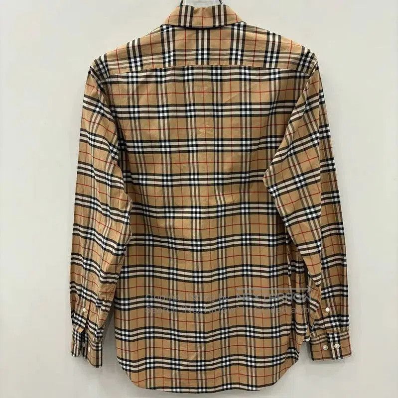 Burberry Burberry Women's XS Khaki Plaid Long Sleeve Shirt. Size XS / US 0-2 / IT 36-38 - 3 Thumbnail