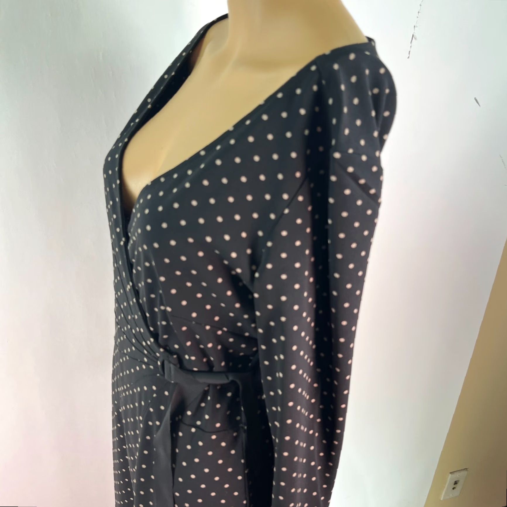 Ann Taylor Ann Taylor Loft Womens Dress Polka Dot V Neck Black Faux Wrapped Midi Size 6 Size M / US 6-8 / IT 42-44 - 5 Thumbnail