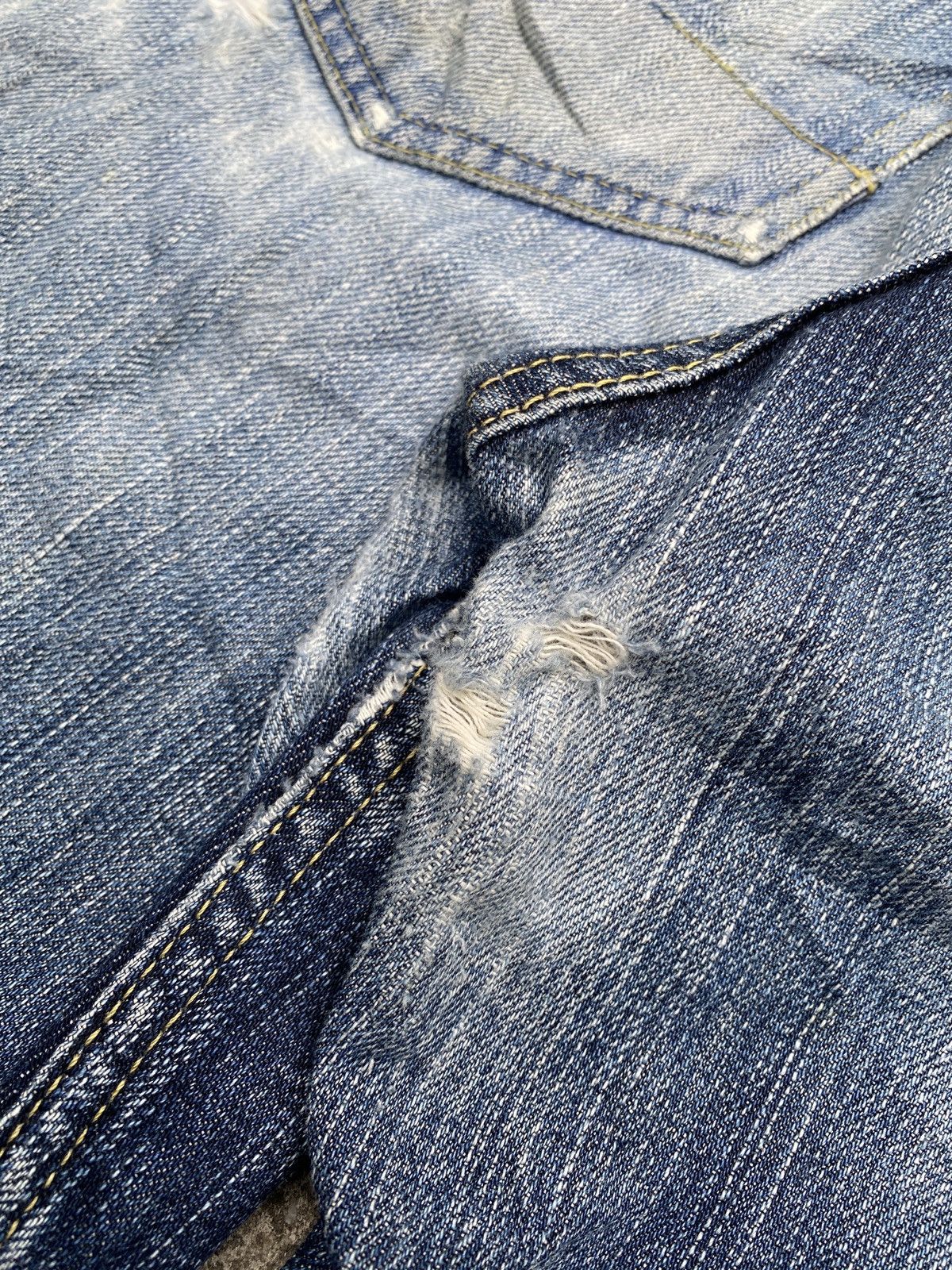 Issey Miyake × Japanese Brand Issey Miyake Blue Faded Patchwork Distressed Denim Size US 30 / EU 46 - 14 Thumbnail