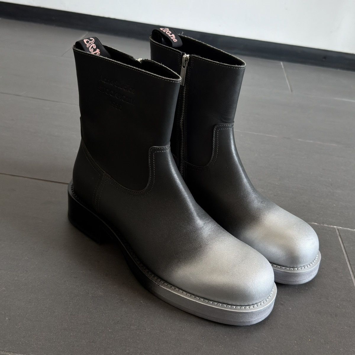 Acne Studios Acne Studios Chrome Gradient Zip Up Heel Engineer Boots Size US 9 / EU 42 - 2 Thumbnail