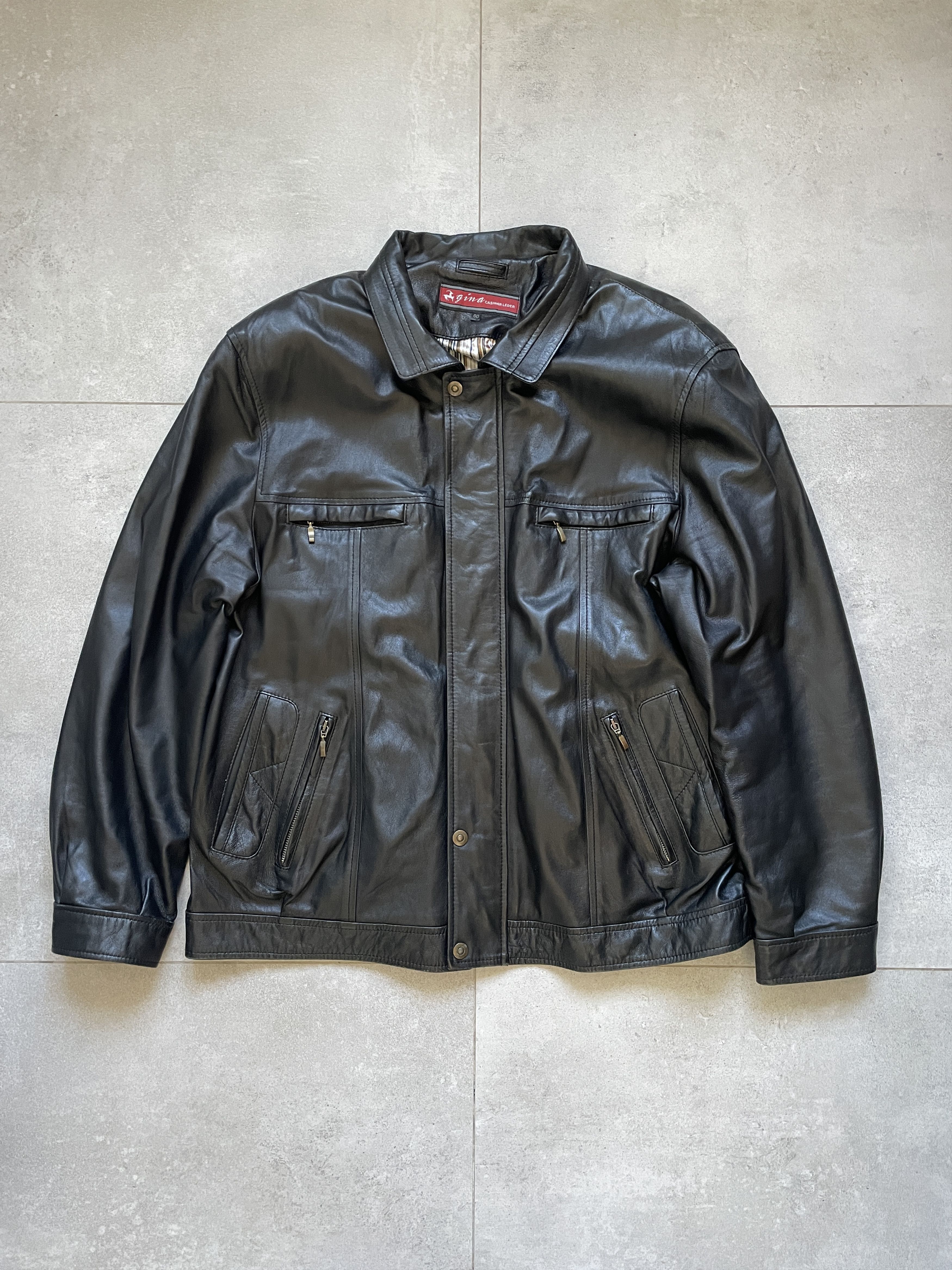 Vintage VINTAGE 90S BLACK BOXY LAMB LEATHER JACKET Size US XL / EU 56 / 4 - 1 Thumbnail