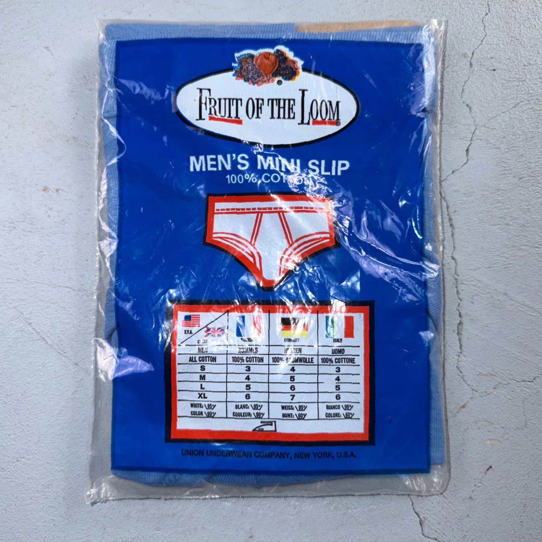 Fruit Of The Loom VINTAGE Fruit of the Loom Mens Briefs Underwear 70s 80s Slip Blue 100% Cotton M Deadstock NOS Size US 31 - 3 Thumbnail