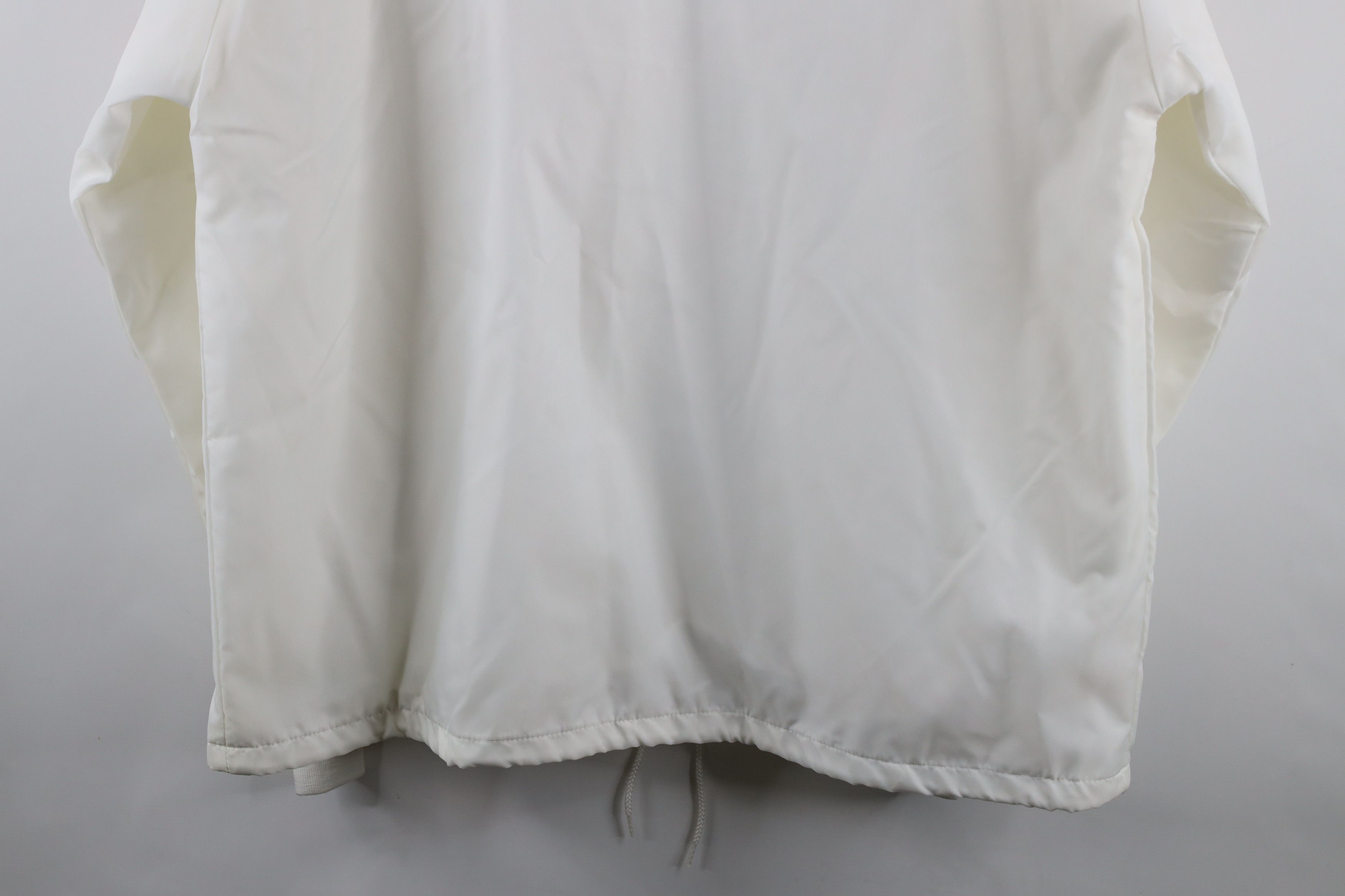 Vintage Vintage 70s Streetwear Coaches Windbreaker Jacket White USA Size US L / EU 52-54 / 3 - 13 Thumbnail