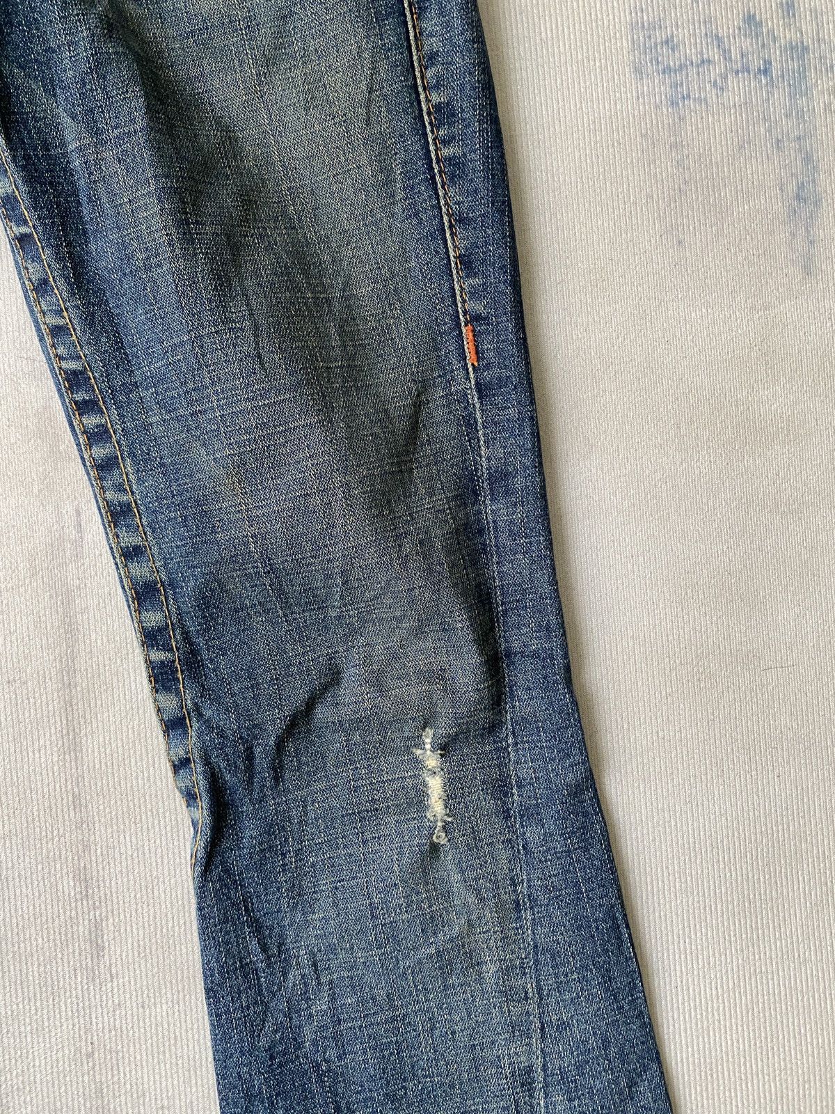 True Religion True Religion Low Rise Flare Denim Size US 26 / EU 42 - 11 Thumbnail