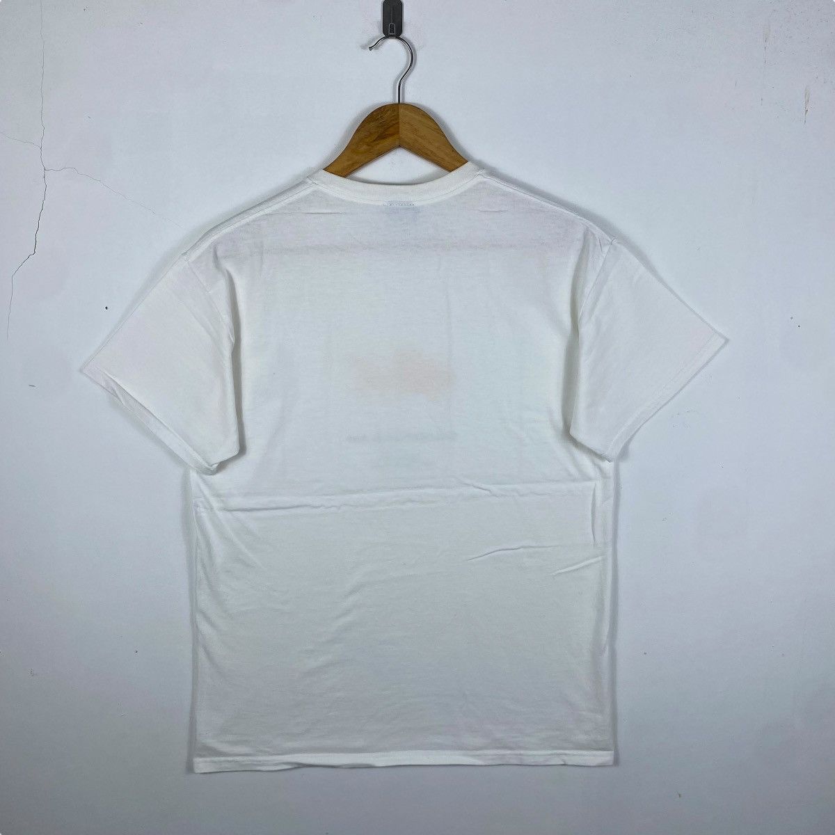 Japanese Brand GOLDENFISH & ART Chigasaki Nakadaya 1960 Graphic Tee Shirt Size US L / EU 52-54 / 3 - 4 Thumbnail
