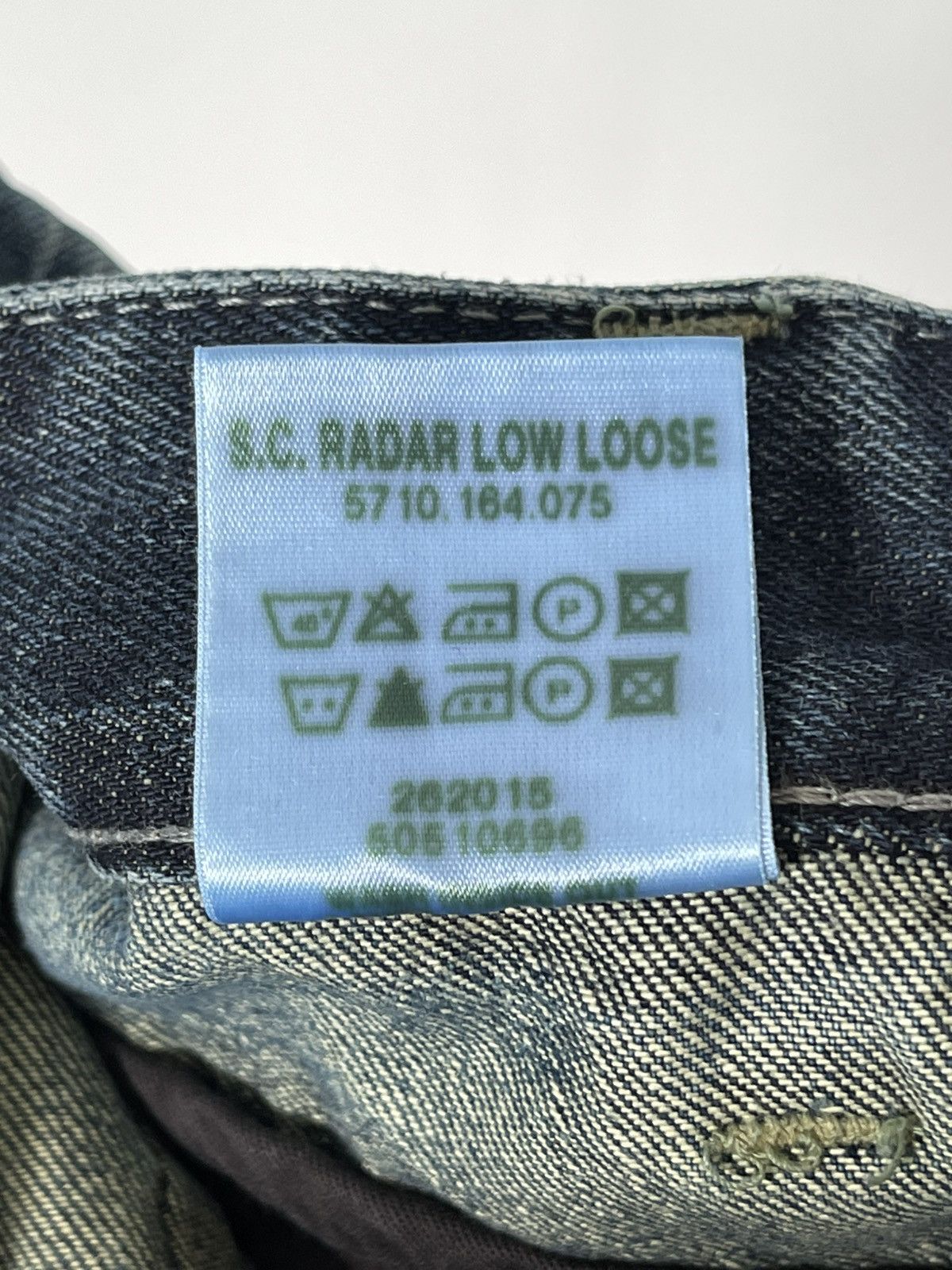 G-Star 90's Vintage G-Star Raw Buckle Back Dirty Wash Y2k Jeans Size US 32 / EU 48 - 18 Thumbnail