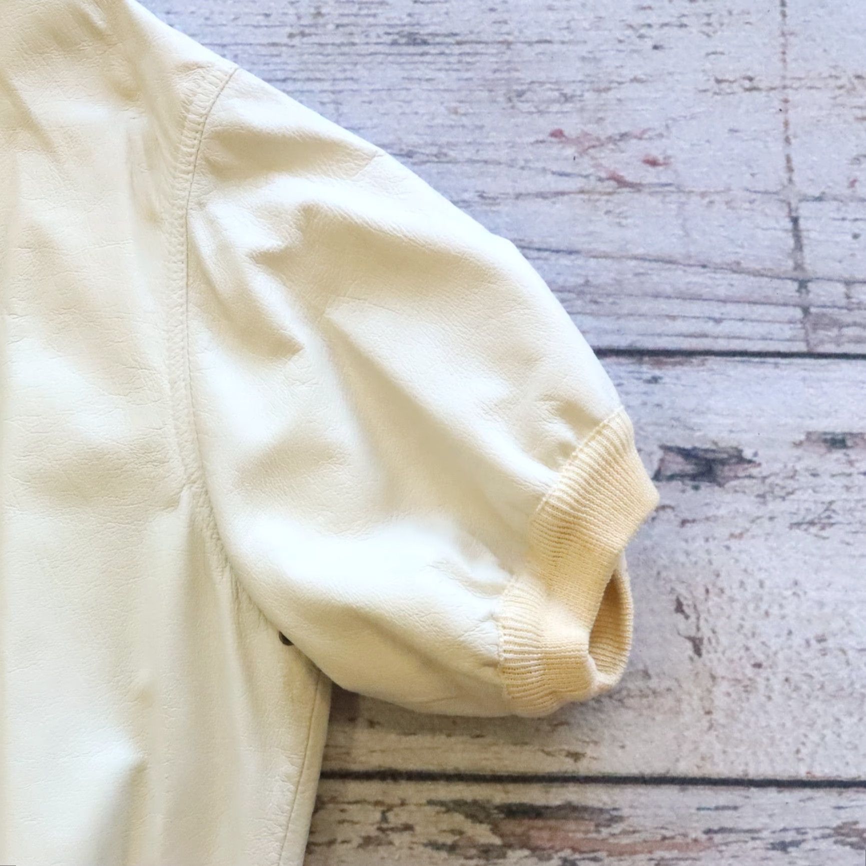 Bally VINTAGE Bally Of Switzerland Leather Shirt Made in Italy - Size M - Ivory - Polo - Men Size US M / EU 48-50 / 2 - 5 Thumbnail