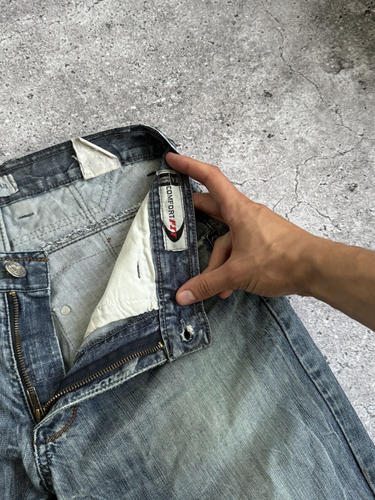 Armani × Vintage Vintage Armani Y2K distressed trash denim pants Size US 30 / EU 46 - 7 Thumbnail