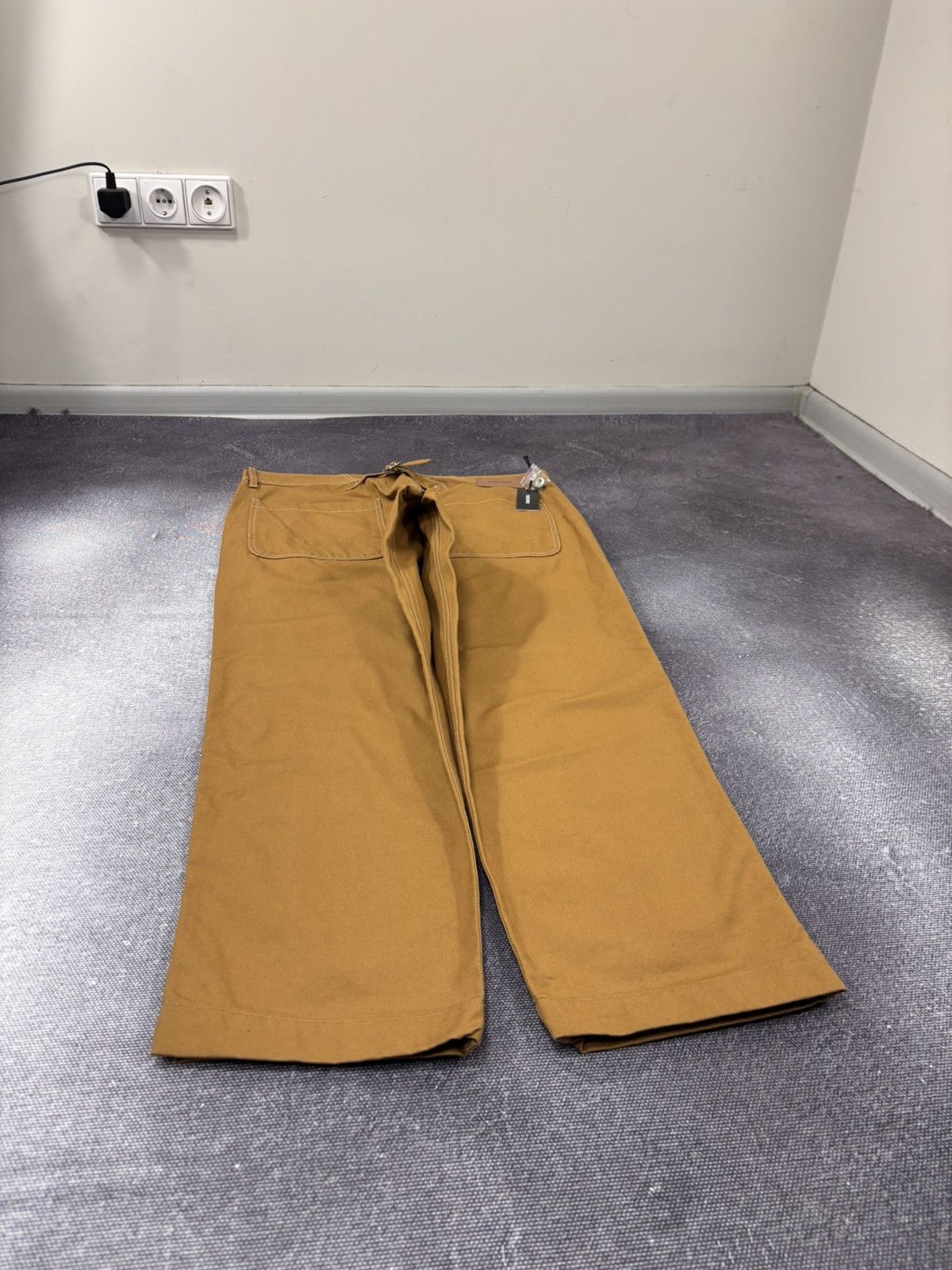 Diesel Diesel P-Frank NWT Men’s Mustard Orange Dungaree Pants Size US 36 / EU 52 - 14 Thumbnail