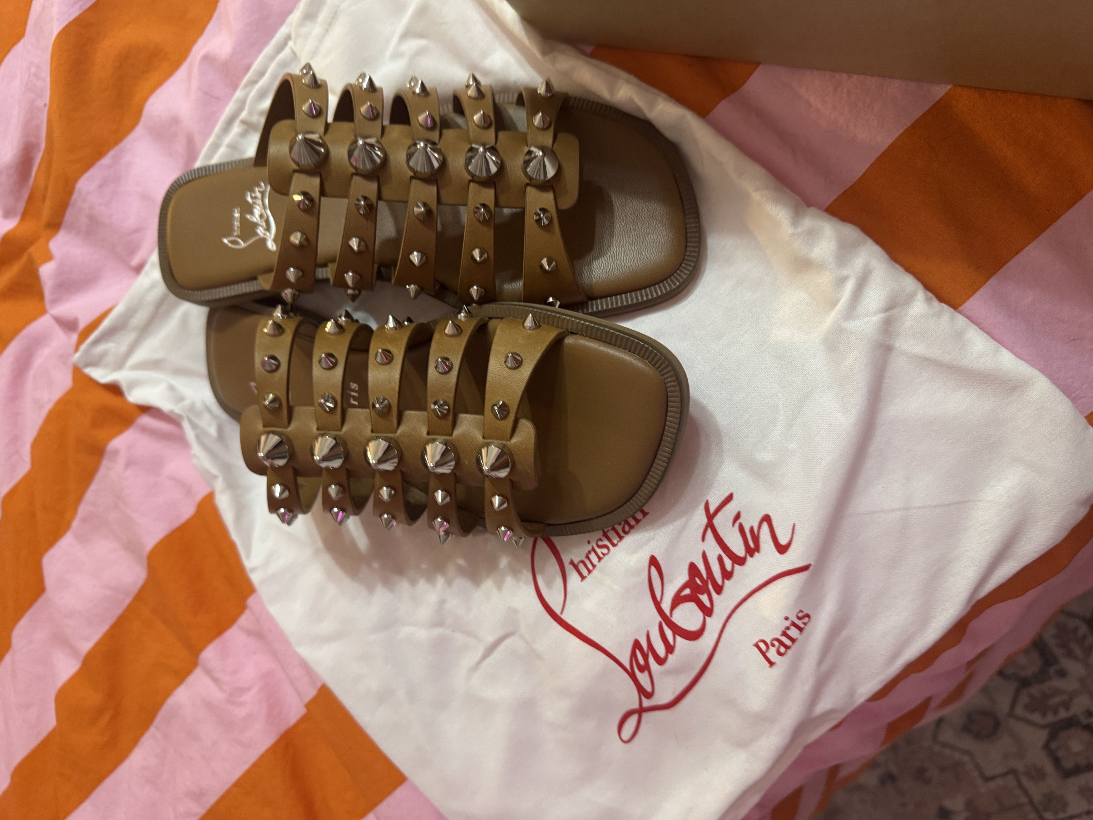 Christian Louboutin Charja Flat Size US 7.5 / IT 37.5 - 4 Thumbnail