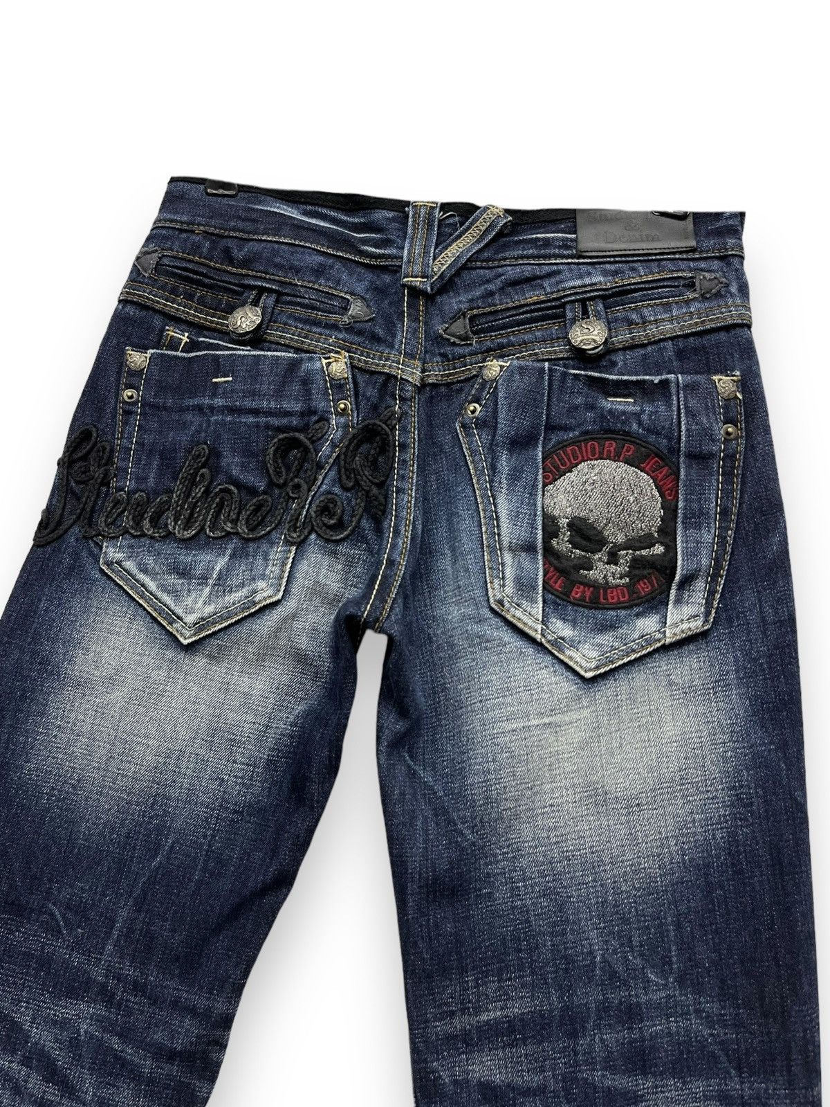 FYE🔥STUDIO RP Punk Skull Patches Whiskered Blue Flare Denim