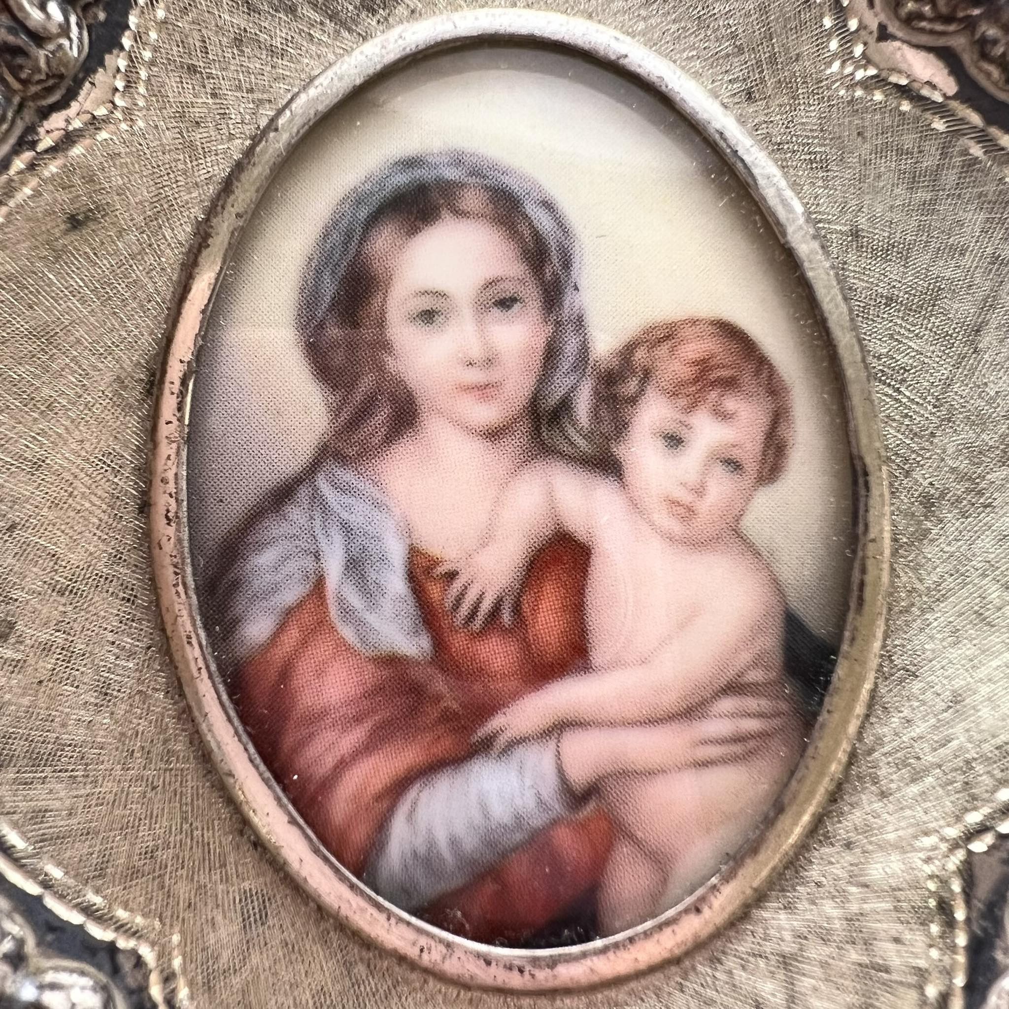 Vintage Vintage Gilt Silver 925 Pendant Virgin Mary Marked Italy Size ONE SIZE - 8 Thumbnail