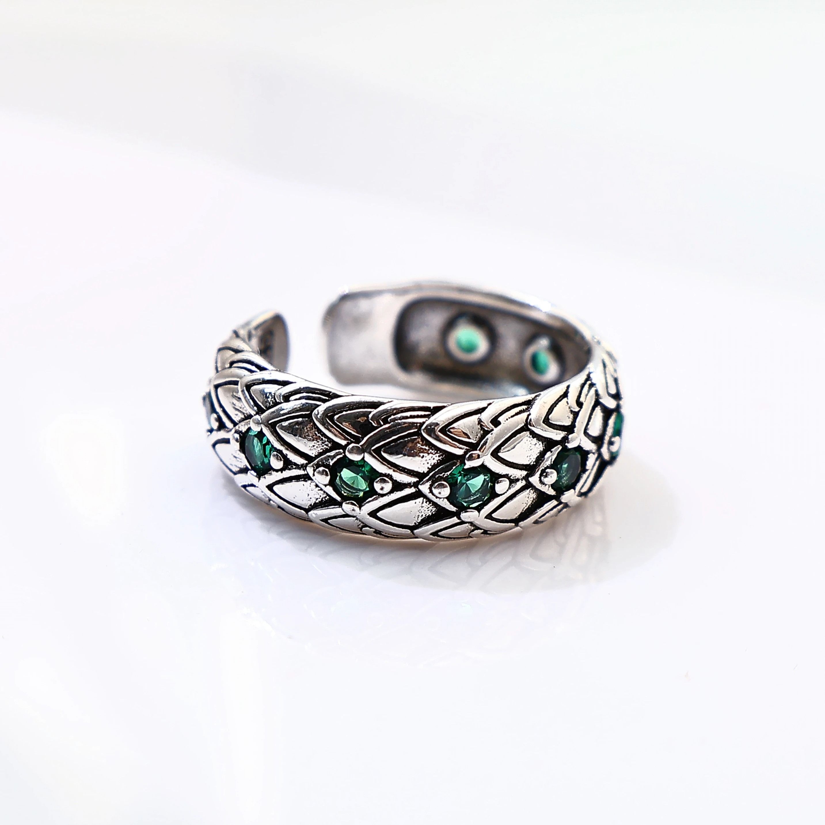 Vintage Retro Dragon Scales & Green Ring Size ONE SIZE - 1 Thumbnail