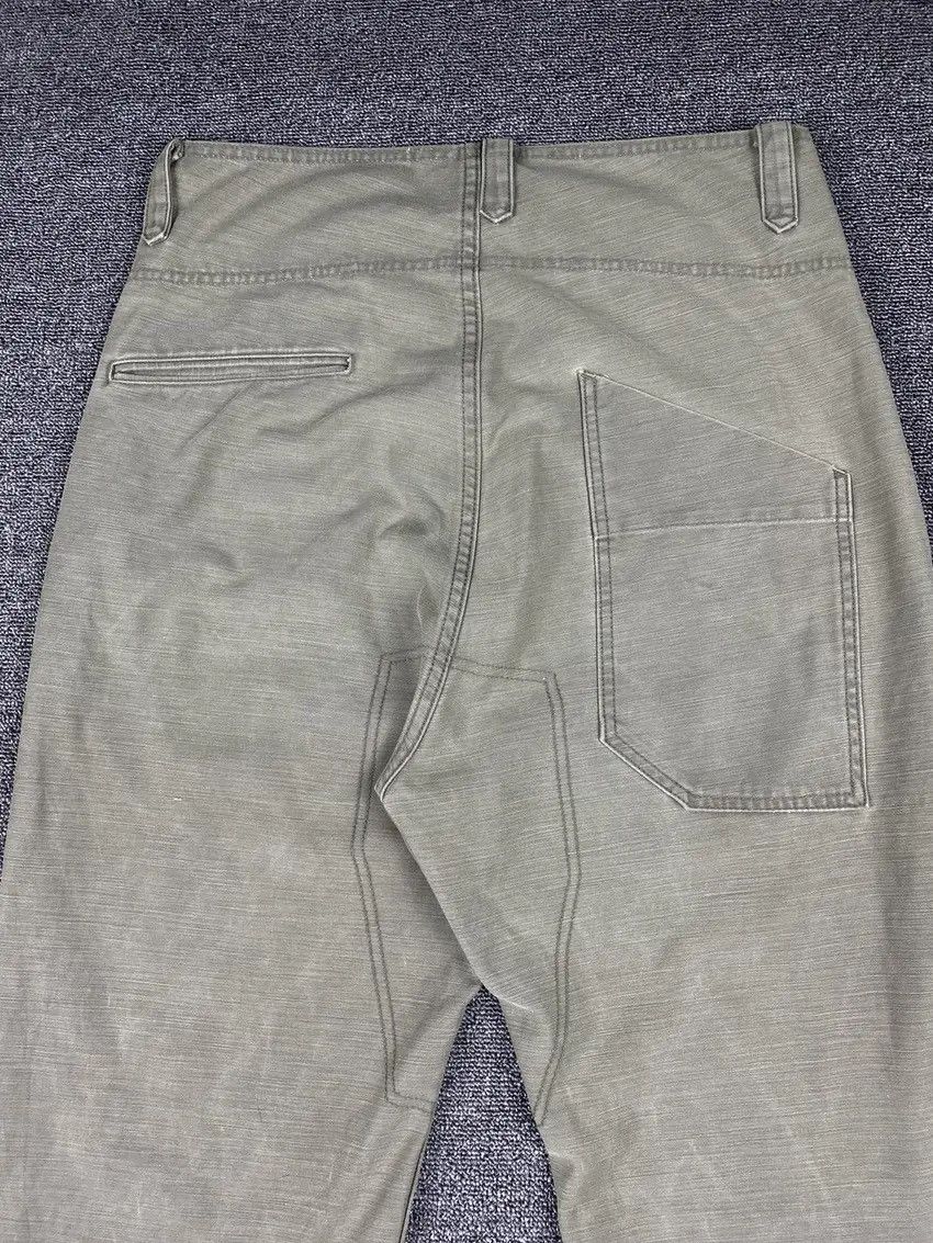 Japanese Brand Assymetrical Buttonfly Pant Size US 32 / EU 48 - 13 Thumbnail