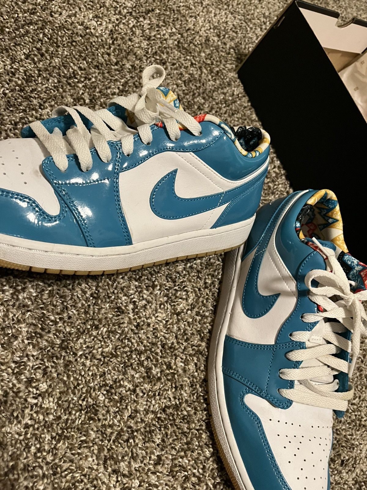 Jordan Brand Jordan 1 Low SE Barcelona Cyber Teal Size US 12 / EU 45 - 7 Thumbnail