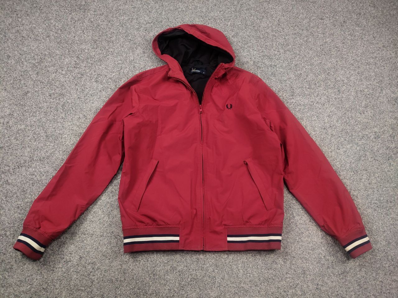 Fred Perry Vintage Fred Perry Membrane jacket hoodie red Logo Y2K Style Size US M / EU 48-50 / 2 - 3 Thumbnail