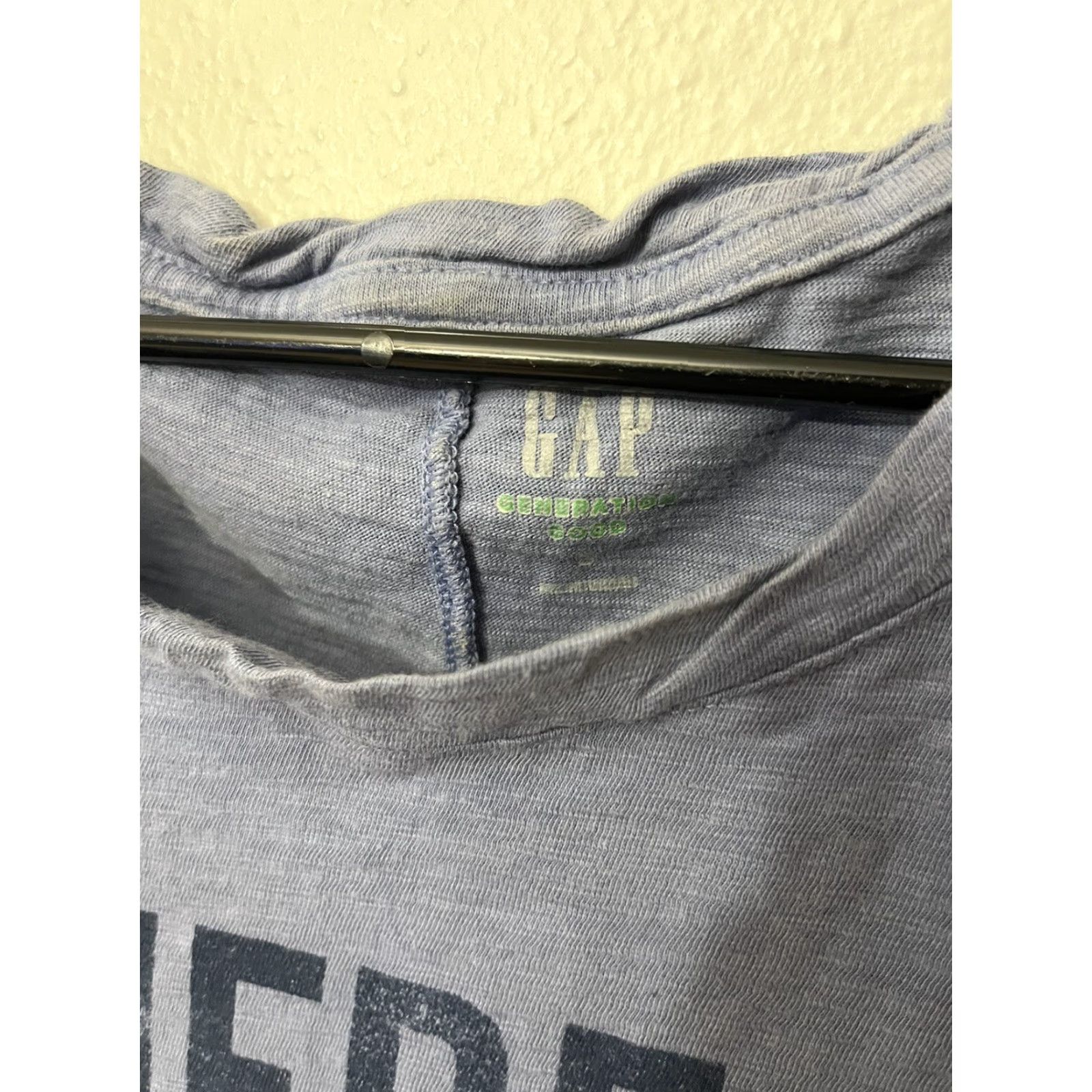 Gap VINTAGE Gap Shirt Womens Small Blue There Is No Planet Graphic Tee Size S / US 4 / IT 40 - 3 Thumbnail
