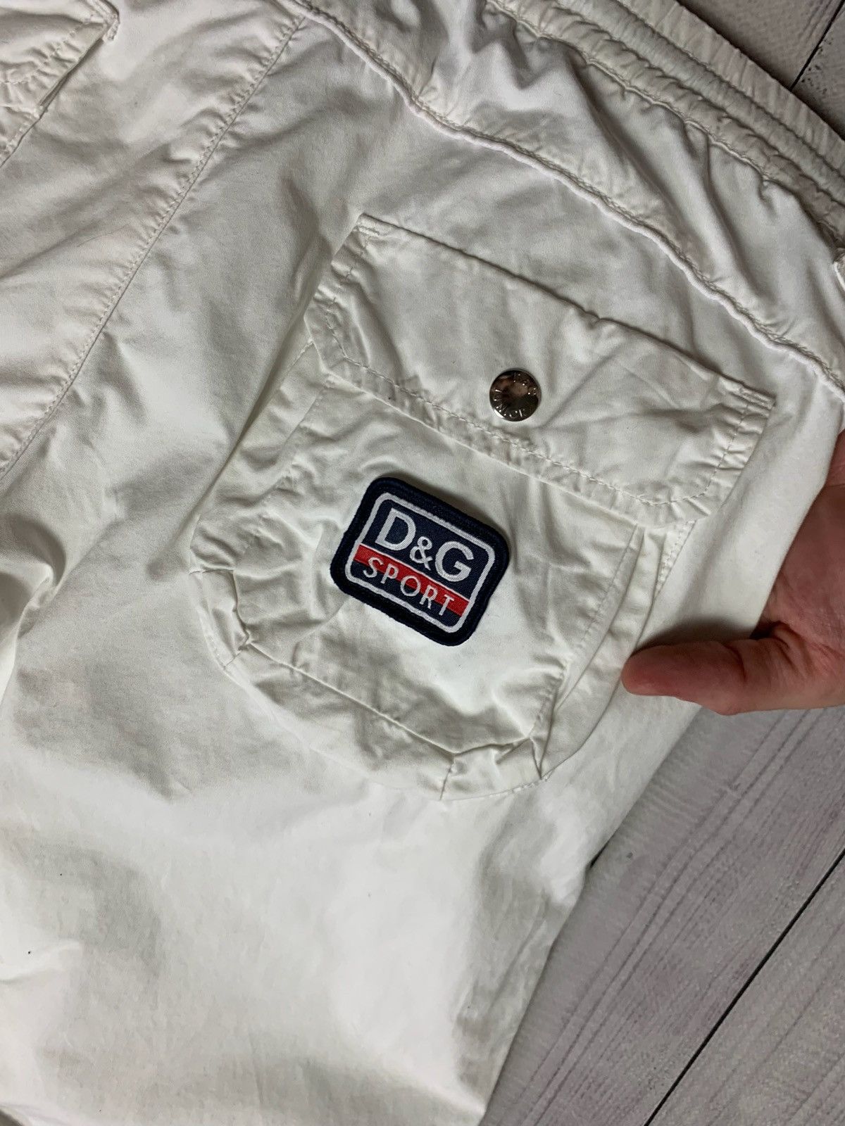 Dolce & Gabbana Dolce & gabbana vintage shorts white cargo Size 28 d&g Size US 28 / EU 44 - 9 Thumbnail